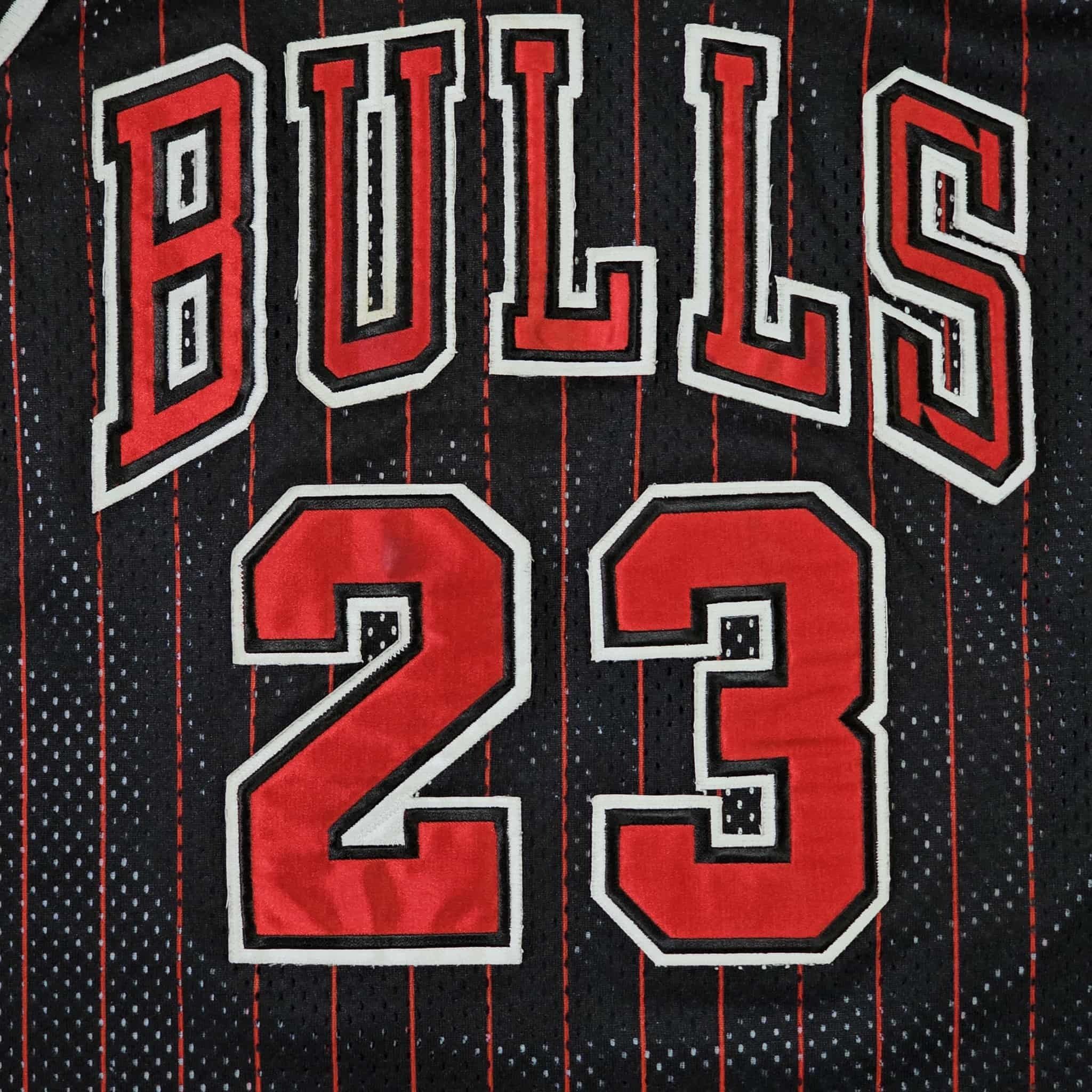 Vintage Chicago Bulls Vintage 90s Michael Jordan Basketball Jersey Size US XL / EU 56 / 4 - 4 Thumbnail