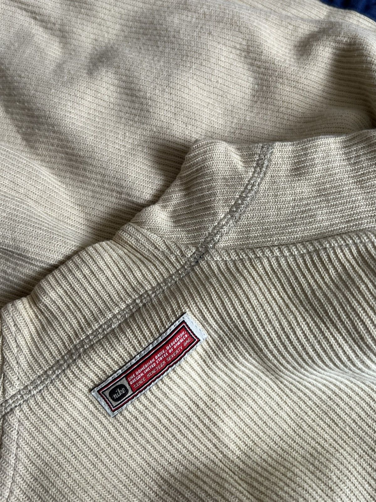 Nike Nike Beige Ribbed Crewneck Size US L / EU 52-54 / 3 - 8 Thumbnail