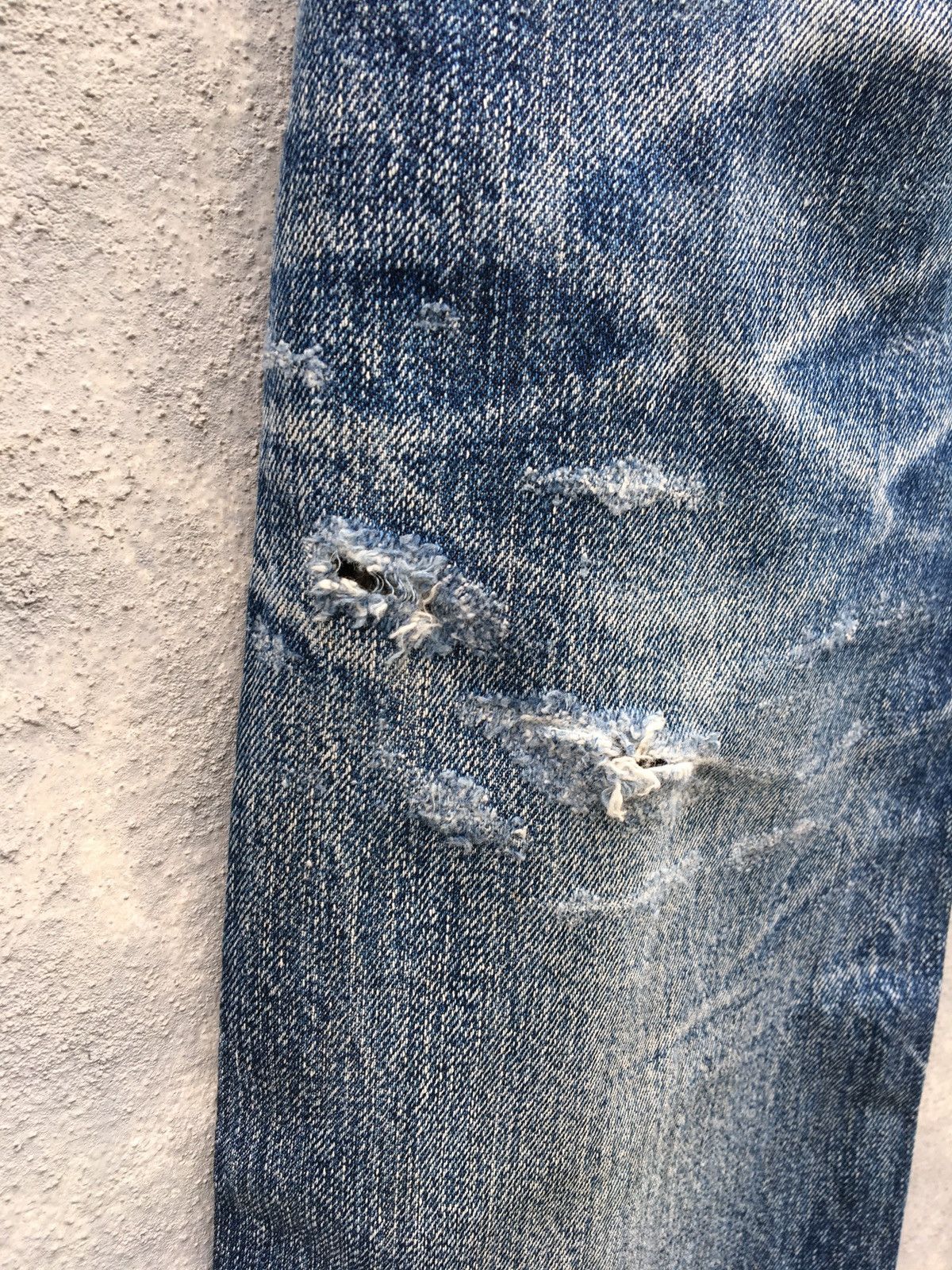 Hysteric Glamour Hysteric Glamour Distressed With Stud Selvedge Jeans Size US 31 - 8 Thumbnail