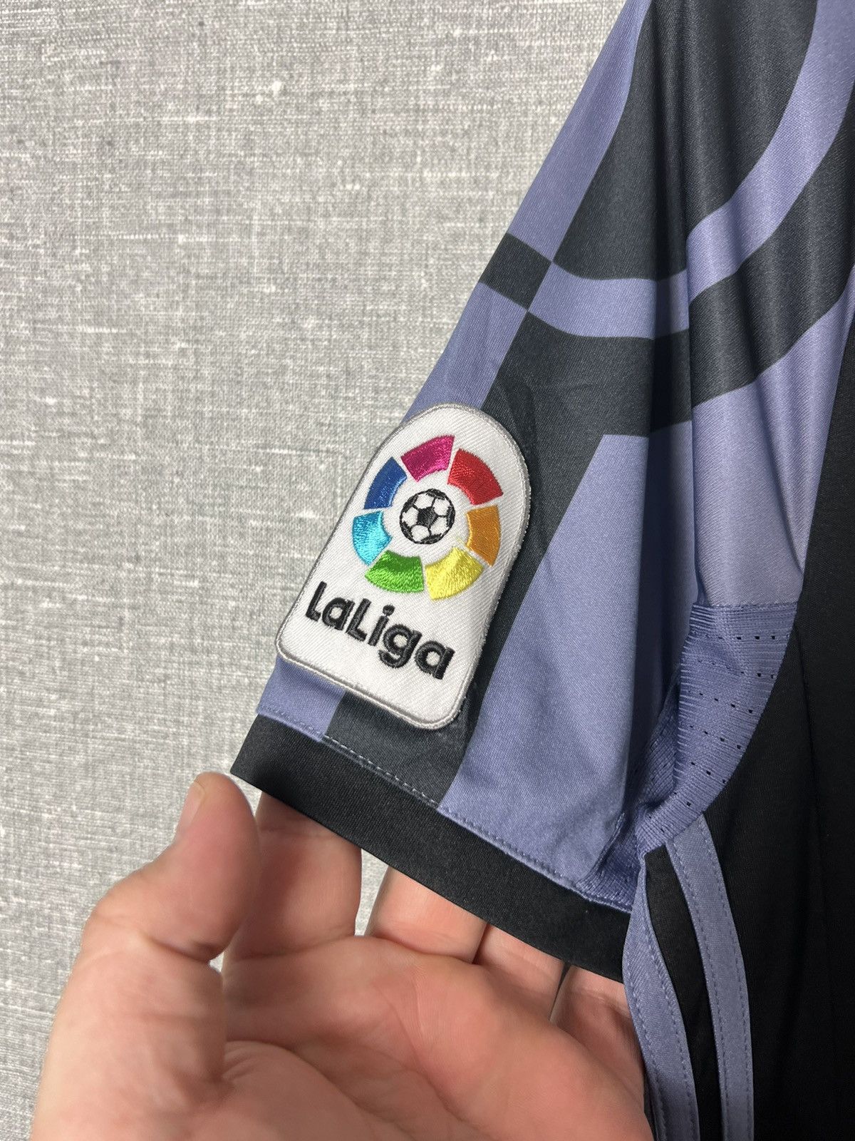 Adidas Real Madrid 2016/17 Adidas Third Jersey Size US S / EU 44-46 / 1 - 4 Thumbnail