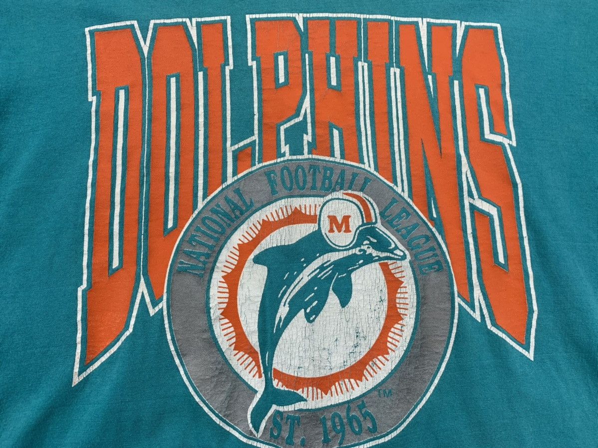 Vintage Mens vintage t shirt Dolphins Size XL Size US XL / EU 56 / 4 - 4 Thumbnail