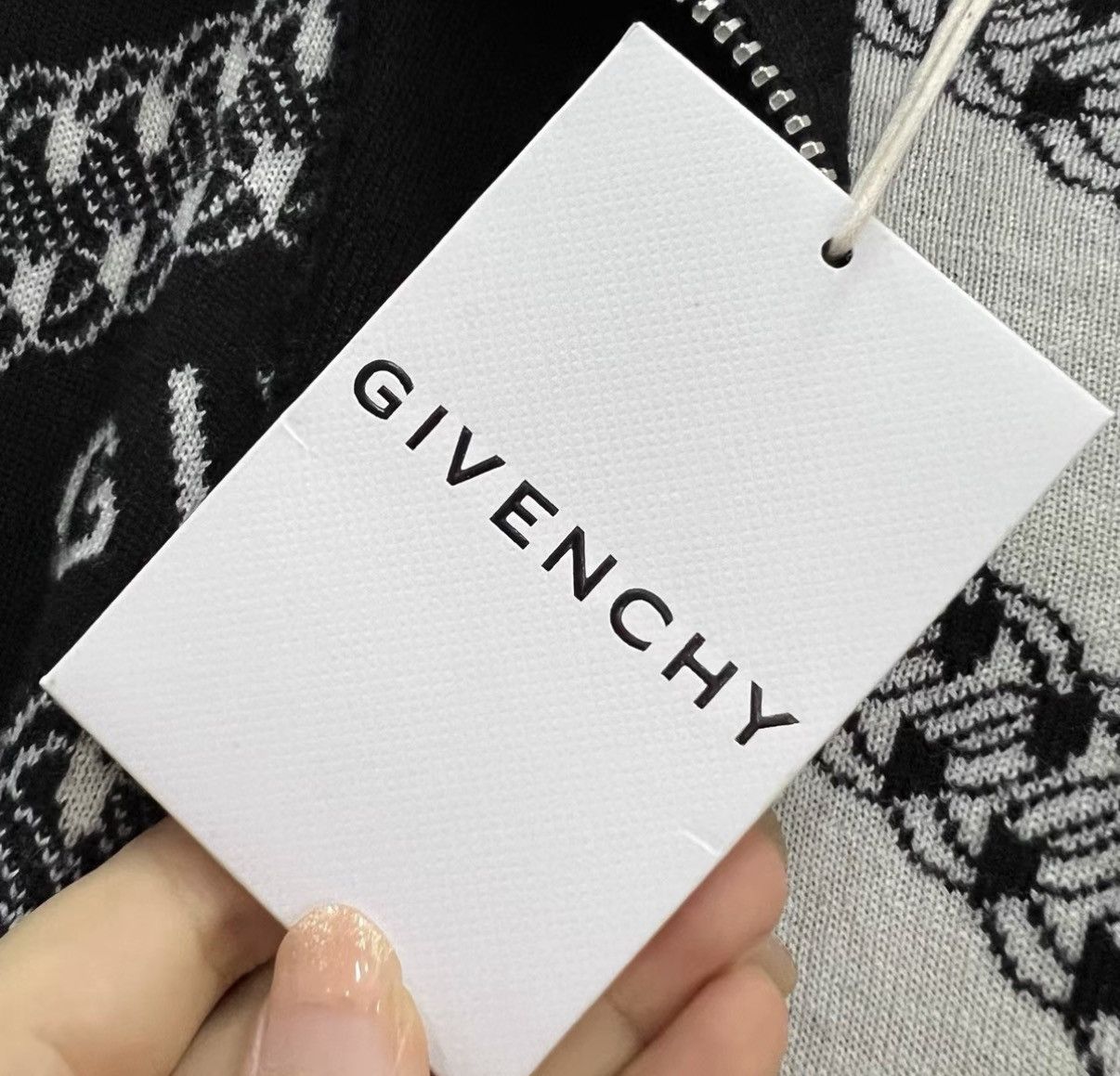 Givenchy Givenchy diagonal logo all-over print knit coat J41 Size US S / EU 44-46 / 1 - 4 Thumbnail