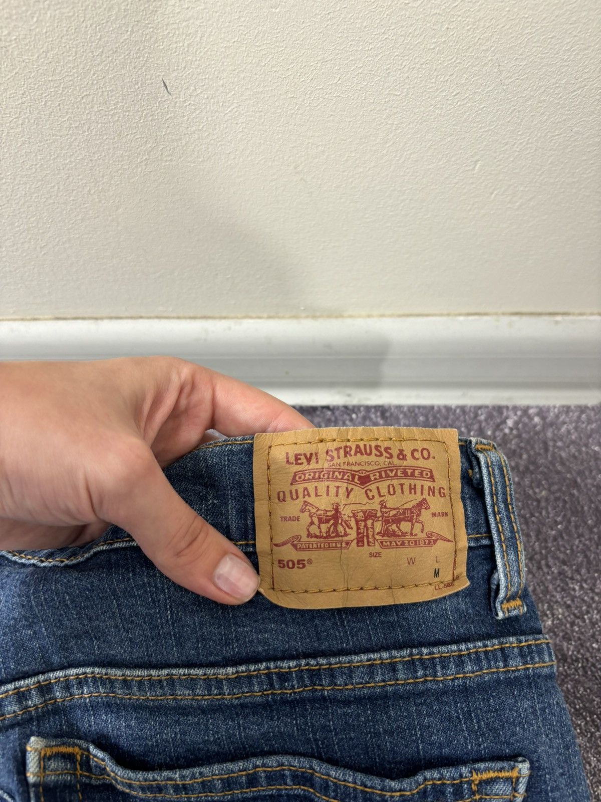 Levi's Vintage Levi’s 505 Paper Tag Straight Fit Blue Denim Jeans Size US 32 / EU 48 - 9 Thumbnail