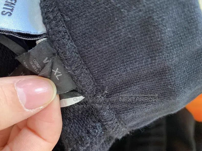 Vetements Vetements size XL Solid Color Elastic Sweatpants Size US 27 - 7 Thumbnail