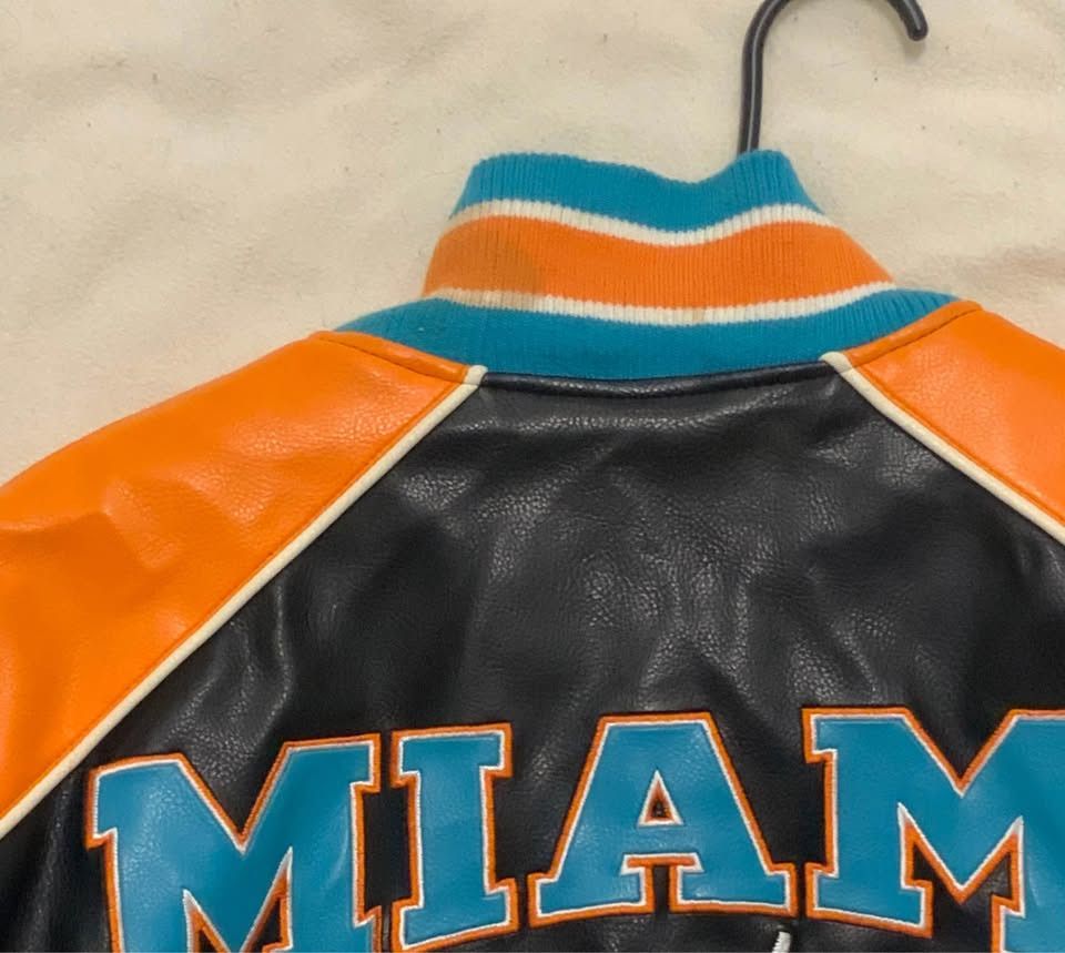 NFL Miami Dolphins Leather Jacket Men Black Bomber Varsity NFL Size US L / EU 52-54 / 3 - 5 Thumbnail