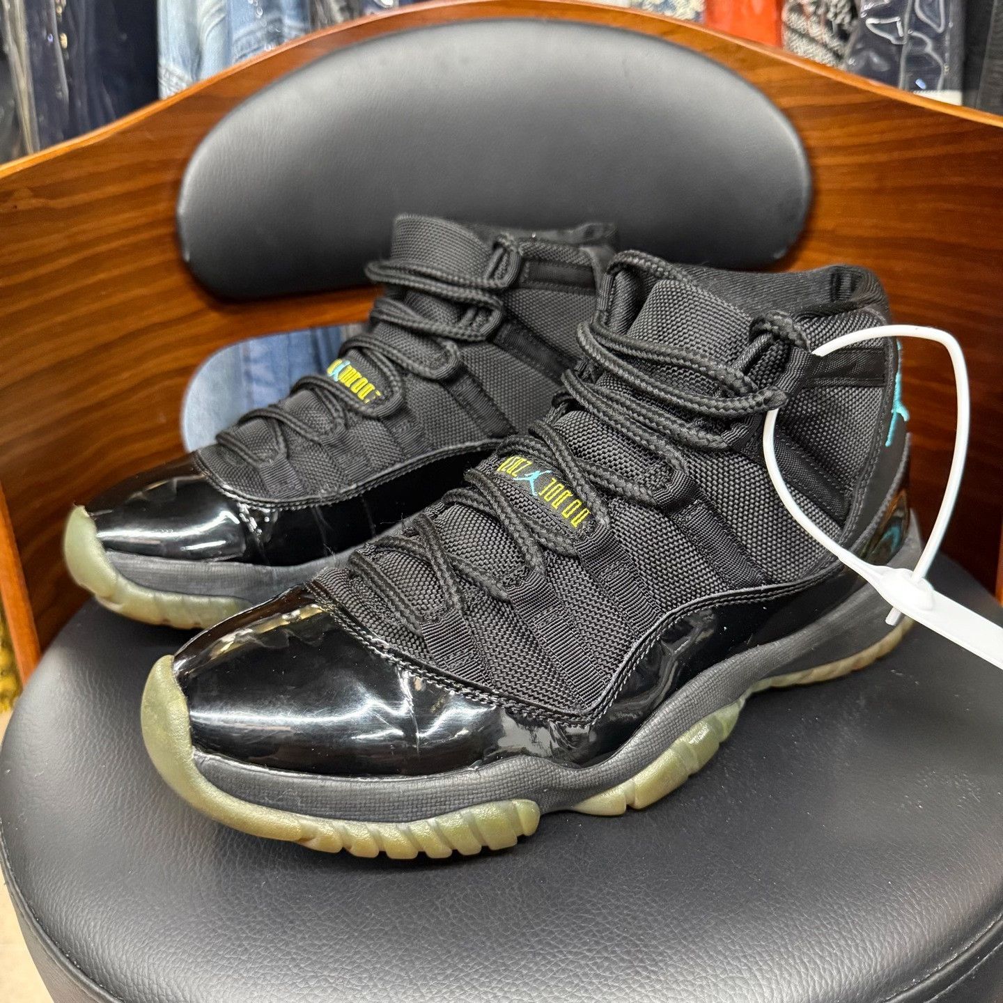 Nike Nike AJ11 Blue Lowtop Sneakers 8.5 Men Size US 8.5 / EU 41-42 - 1 Thumbnail
