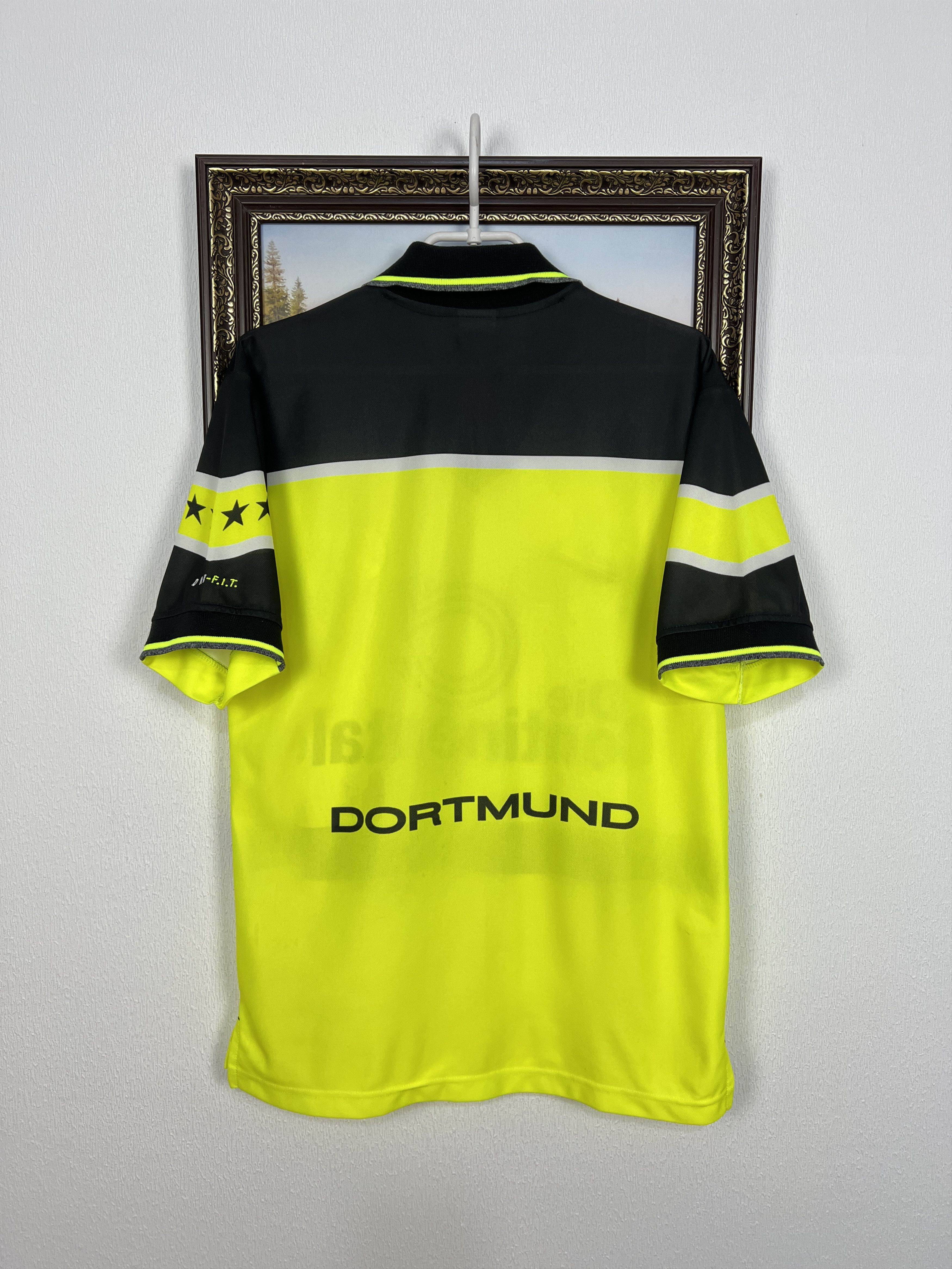 Nike Borussia Dortmund Home football shirt 1997 Soccer Nike Size US S / EU 44-46 / 1 - 12 Thumbnail