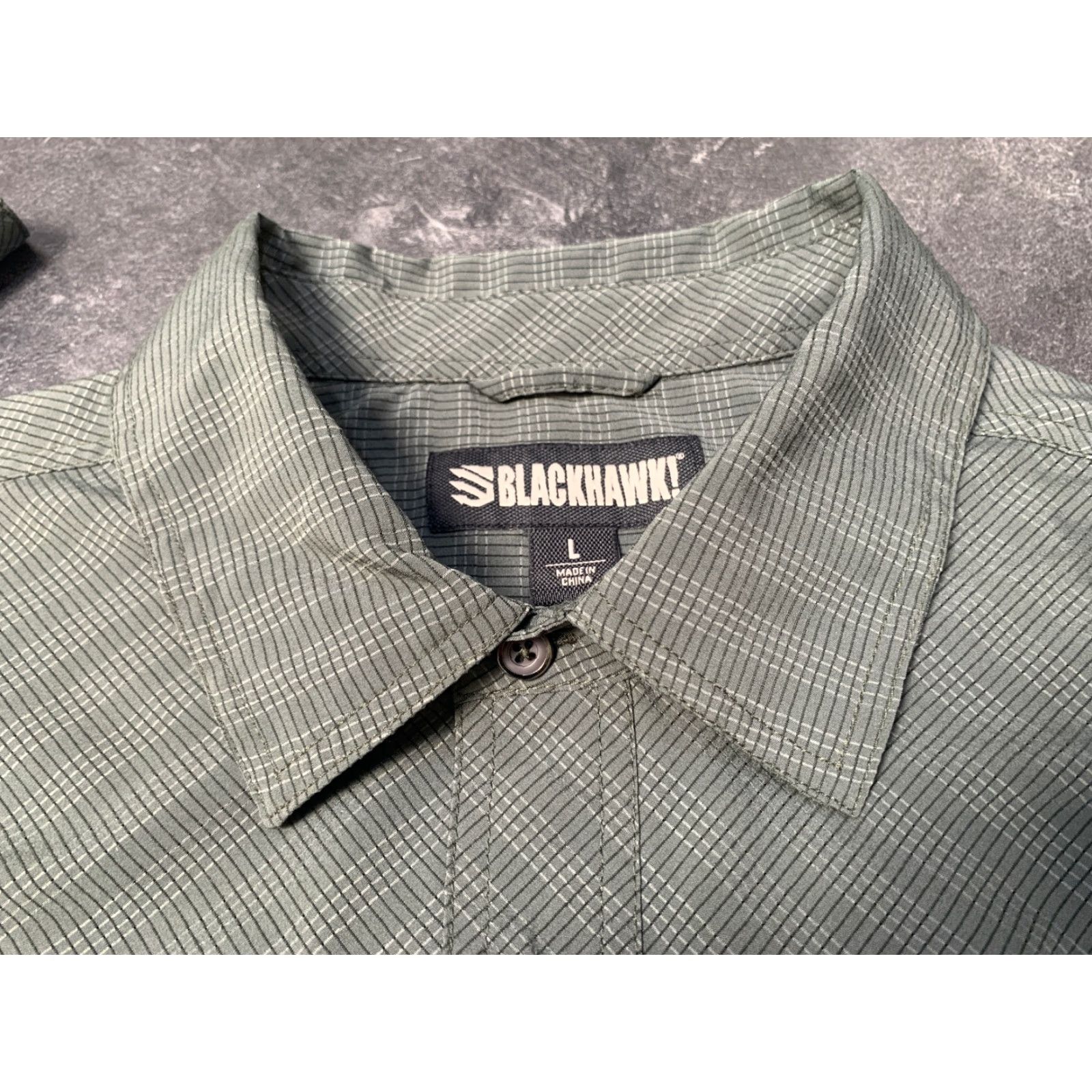Vintage VINTAGE Blackhawk! Tactical Shirt Men Large Long Sleeve Green Hunting Button-Down Size US L / EU 52-54 / 3 - 5 Thumbnail