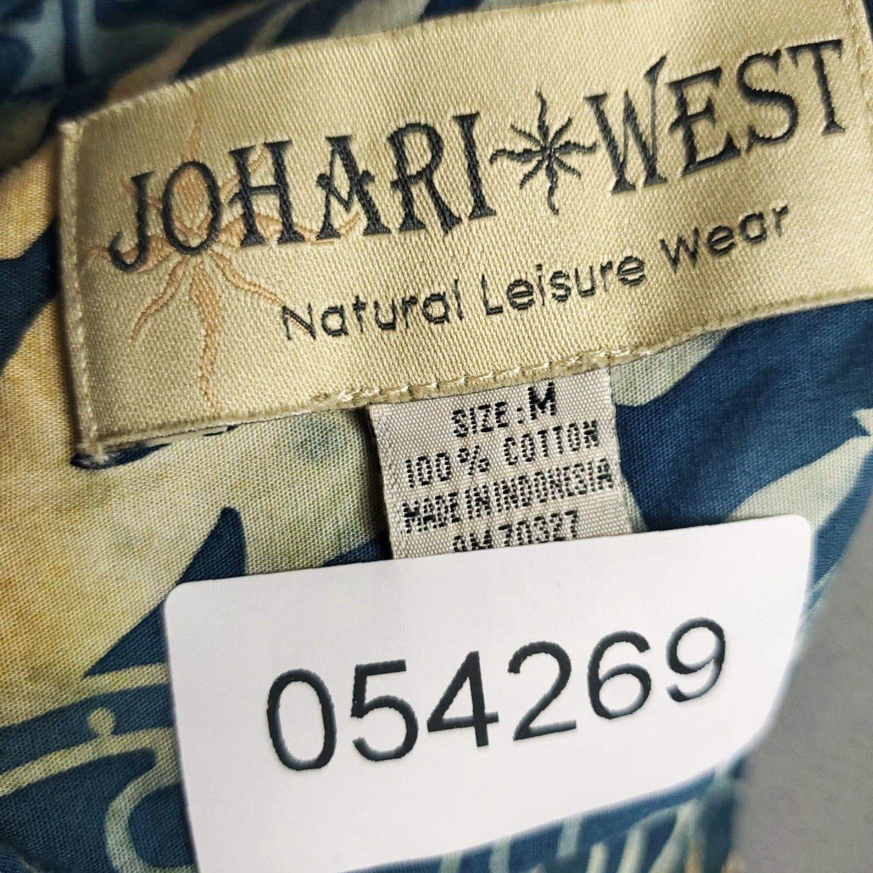 Vintage Johari West Men's Shirt Size Medium Casual Button-Up Short Sleeve Blue Cotton 90s Modern Size US M / EU 48-50 / 2 - 6 Thumbnail