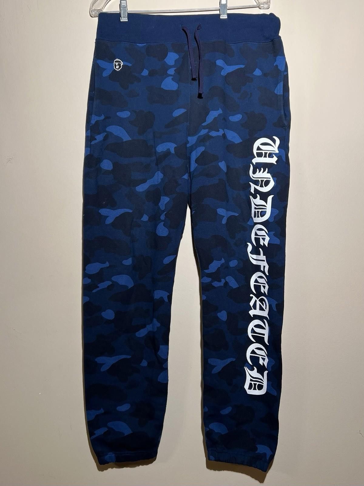 Bape A Bathing Ape x Undefeated 1st Navy Camo Bape Sweatpants Size US 34 / EU 50 - 1 Thumbnail