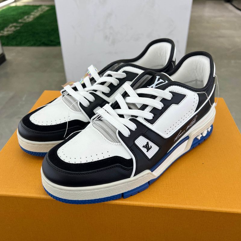 Louis Vuitton Louis Vuitton Trainer Low Fashion Sneakers for Men 0079 Size US 8.5 / EU 41-42 - 1 Thumbnail