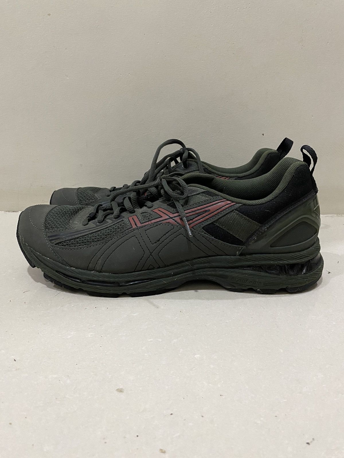 Asics × Kiko Kostadinov Asics x Kiko Kostadinov Gel-Burz2 Size 11us Size US 11 / EU 44 - 4 Thumbnail