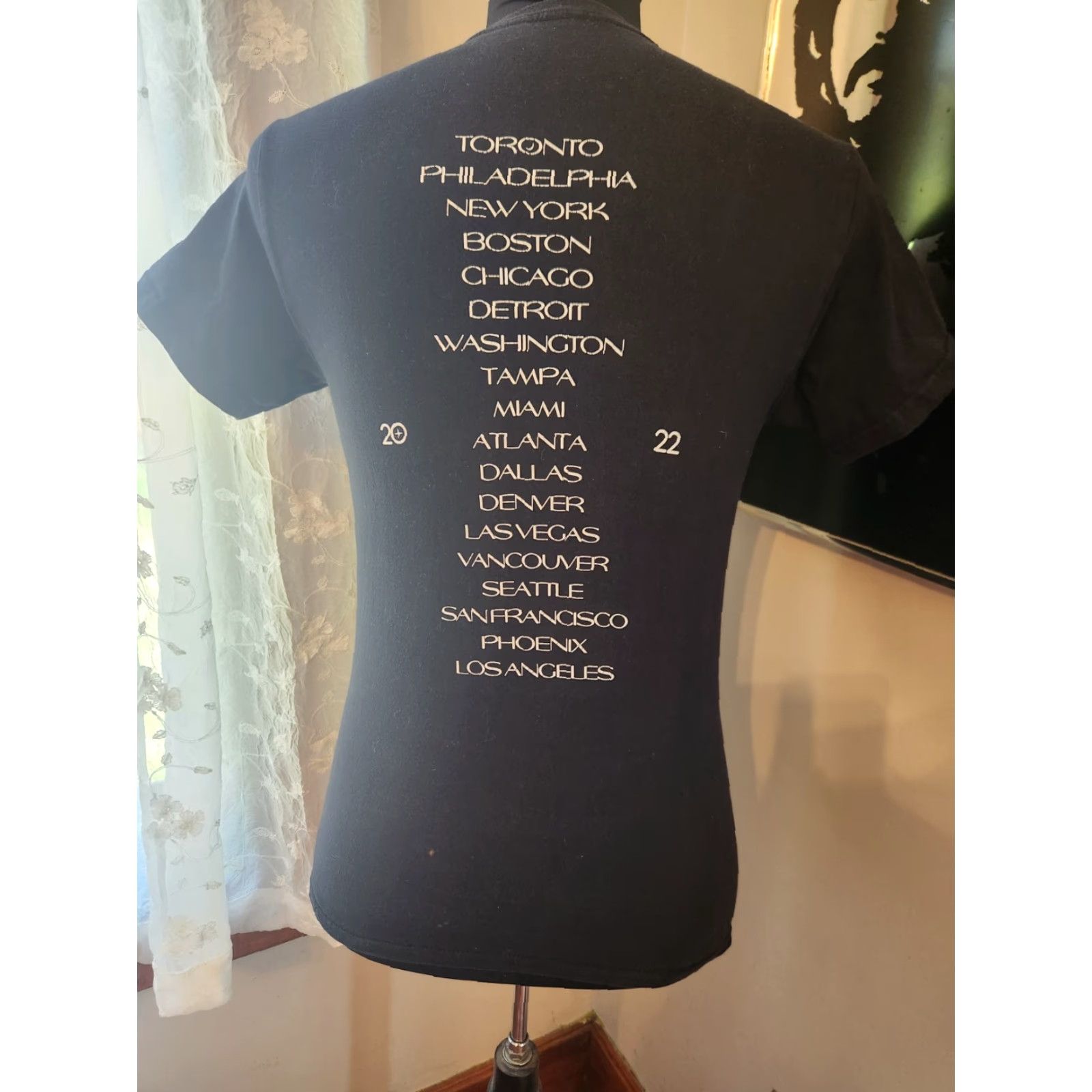 Vintage The Weeknd T-Shirt Black Crew Neck Short Sleeve Size S Graphic Print 2020s Til Dawn 2022 Concert Tour Men Cotton Size US S / EU 44-46 / 1 - 2 Thumbnail
