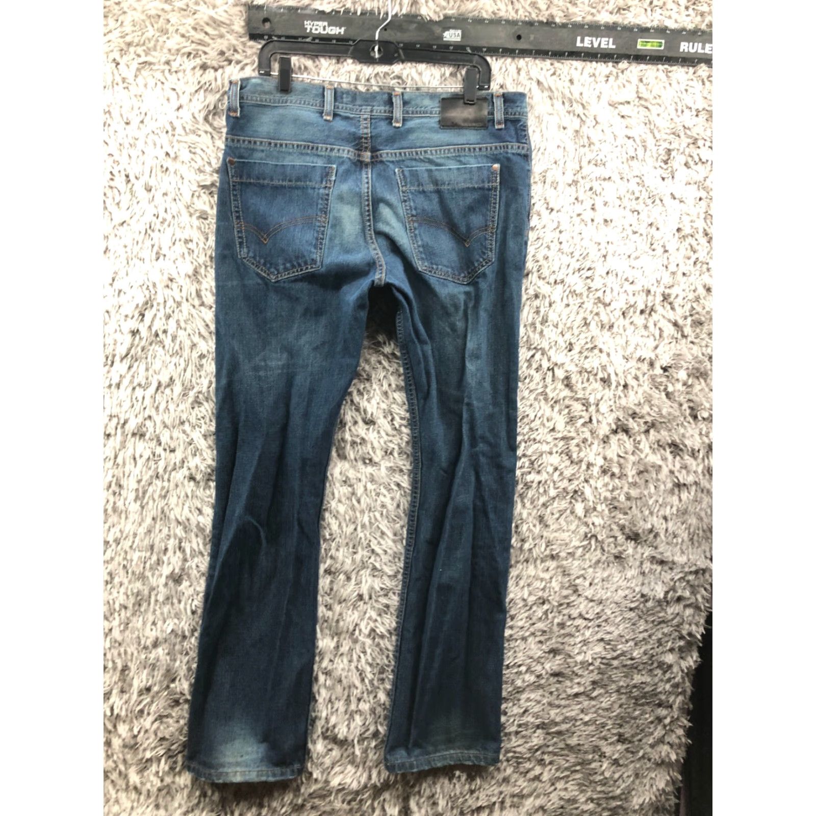 Vintage Blend Jeans Mens Size 33 Dark Wash Blue Denim Straight Leg Mid Rise 34 In Inseam 5-Pocket Brand Blend Regular Cotton Blend Jeans Mens Size US 33 - 5 Thumbnail