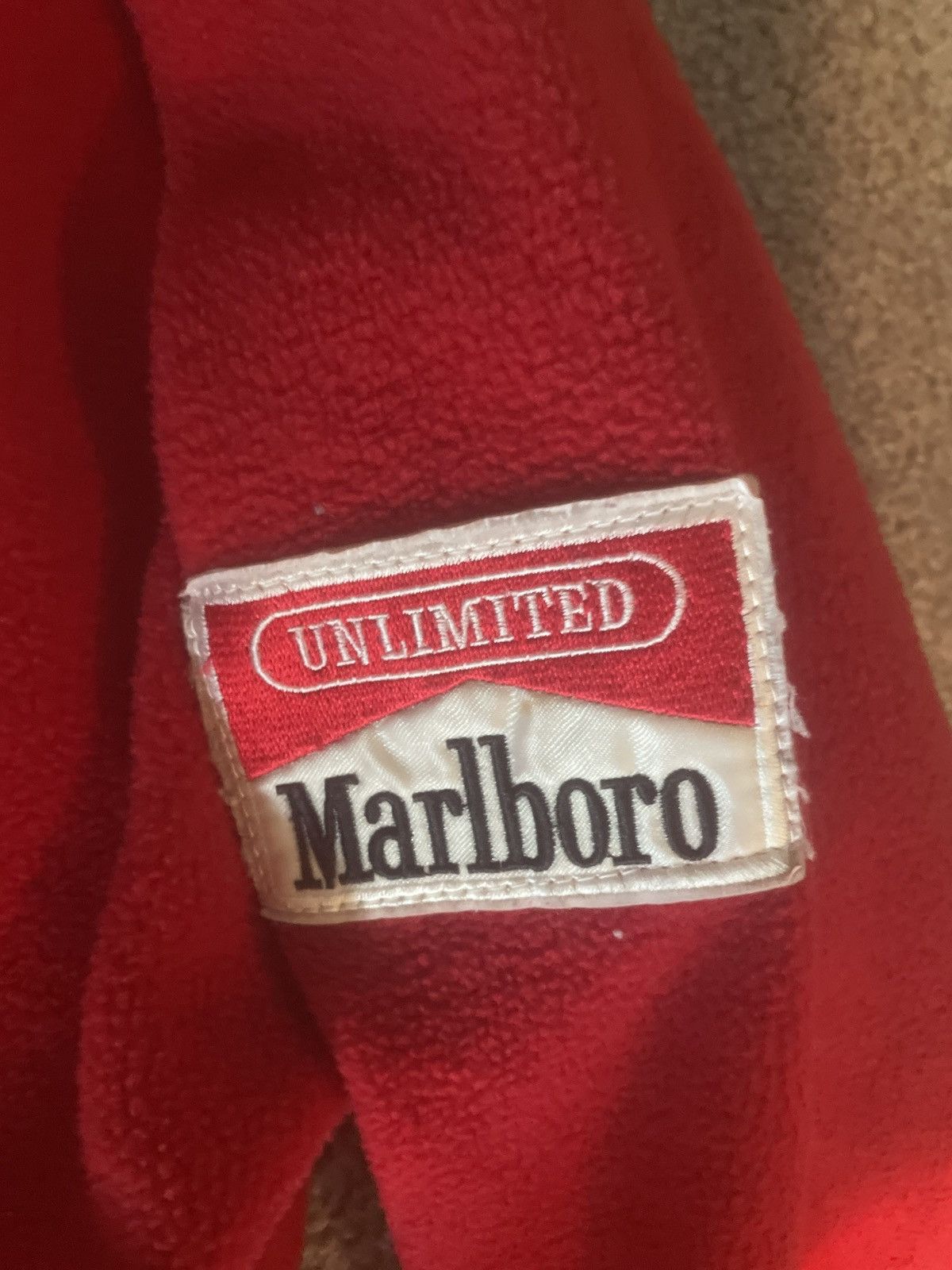 Marlboro × Vintage Marlboro Unlimited Vintage Zip-Up Jacket Size US M / EU 48-50 / 2 - 3 Thumbnail