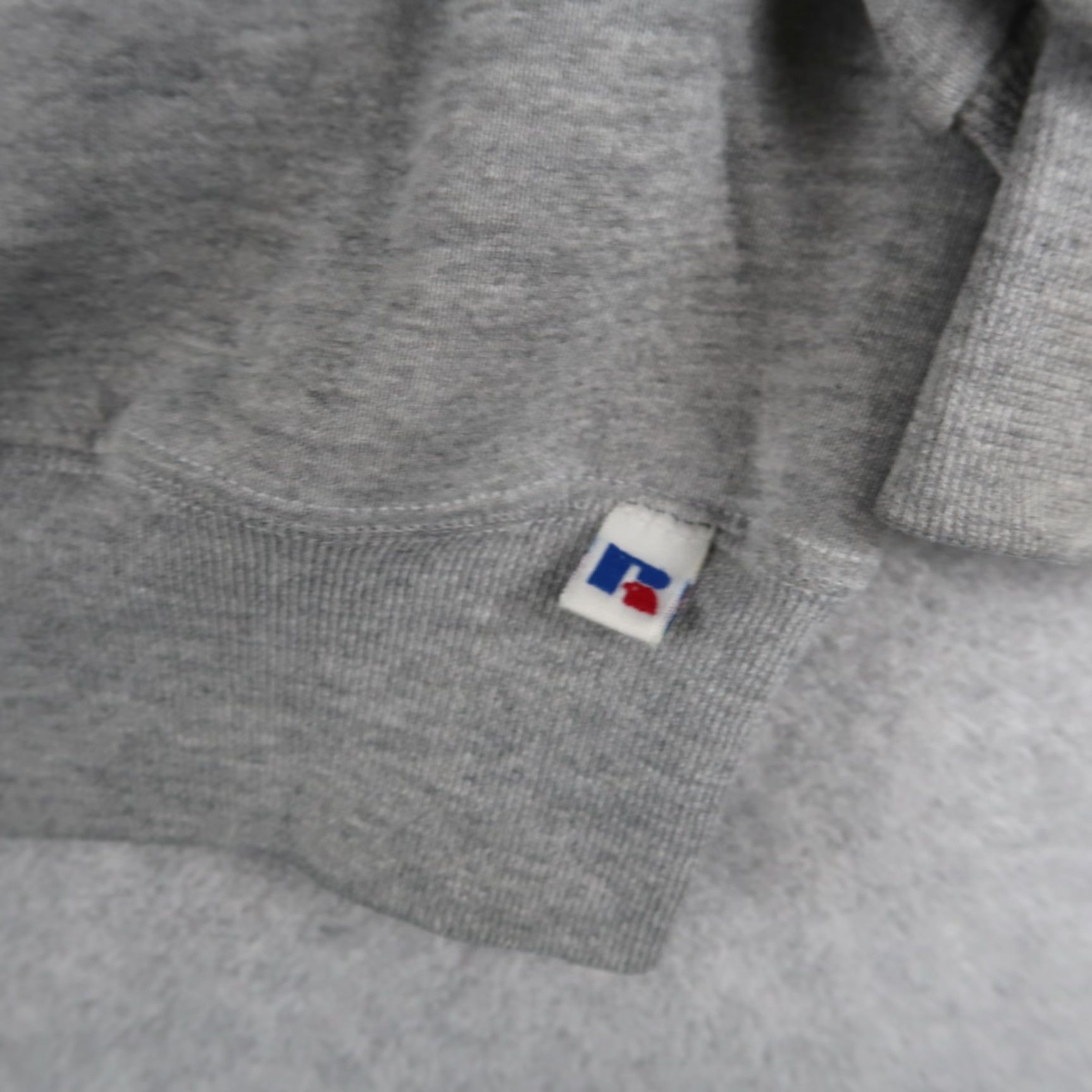 Russell Athletic VINTAGE Russell Athletic 90s Proud Marines Sweatshirt Size L Gray Graphic Print Crewneck Mens Size US L / EU 52-54 / 3 - 6 Thumbnail