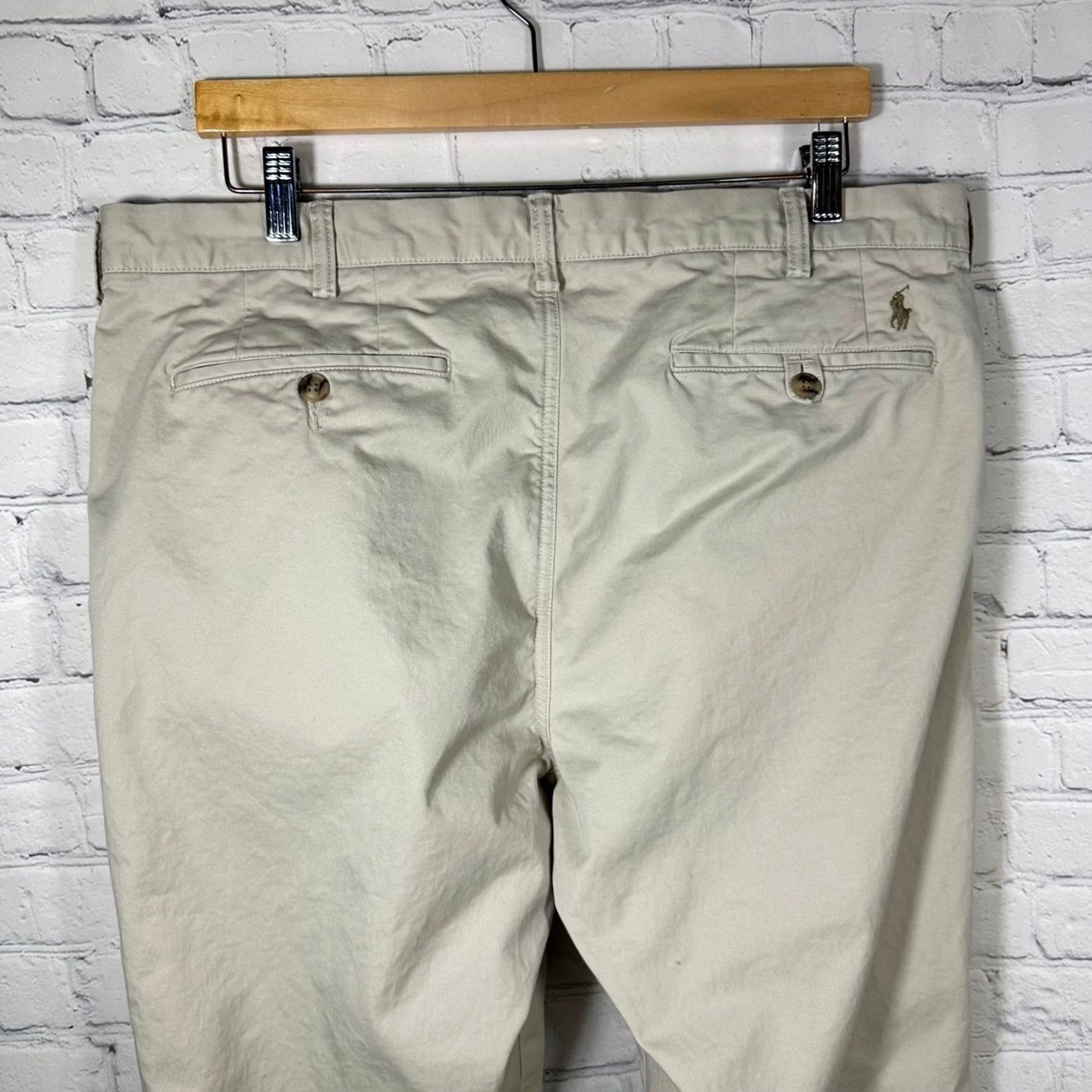 Polo Ralph Lauren Polo Ralph Lauren Mens Chino Pants 36 Tan Khaki Straight Leg Cotton Twill Button Zip Front Flat Front Pockets Embroidered Pony Logo Beige N/A Size US M / EU 48-50 / 2 - 7 Thumbnail