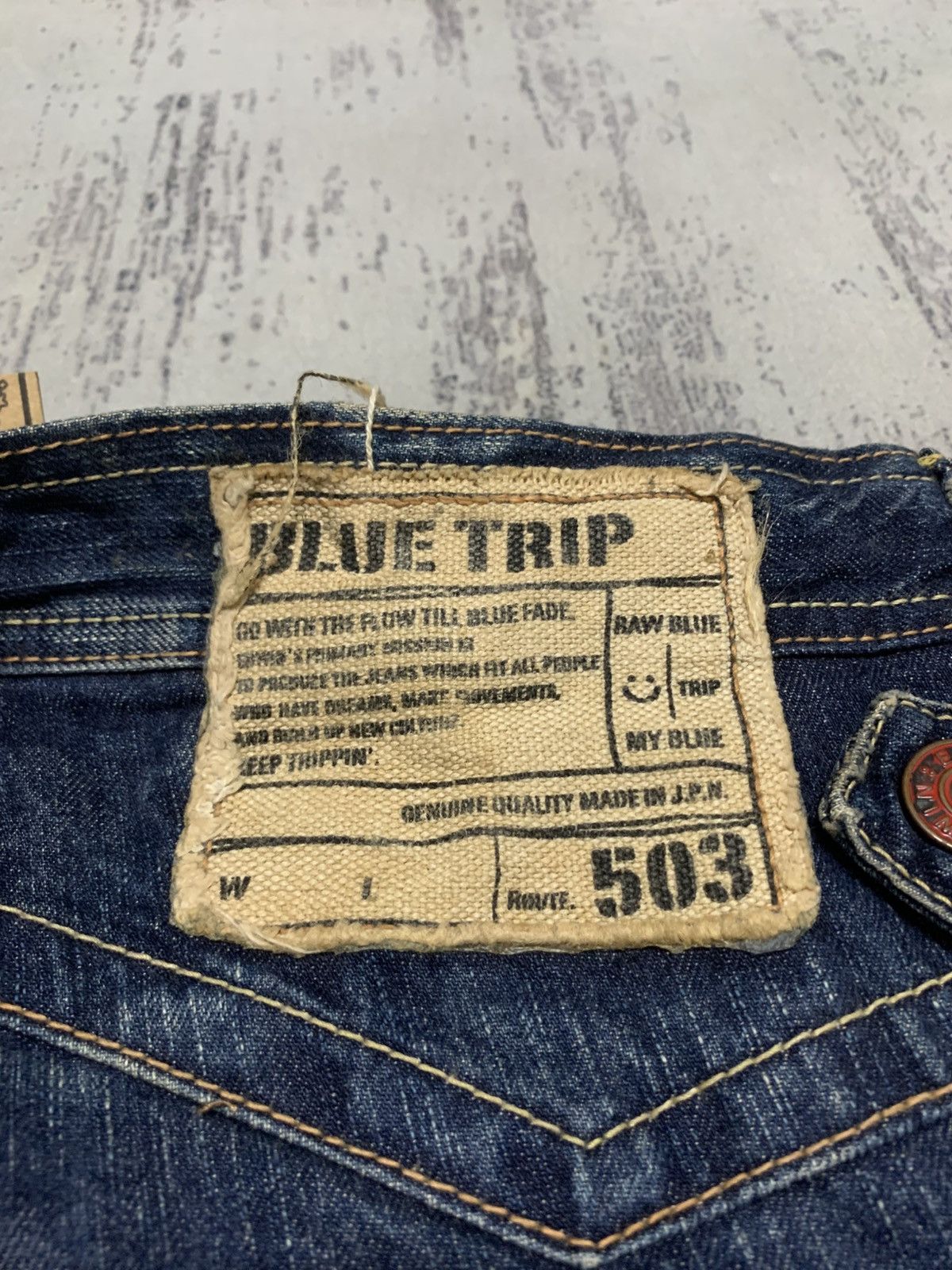 Edwin EDWIN 503 BLUE TRIP FLARE JEANS Size US 31 - 11 Thumbnail