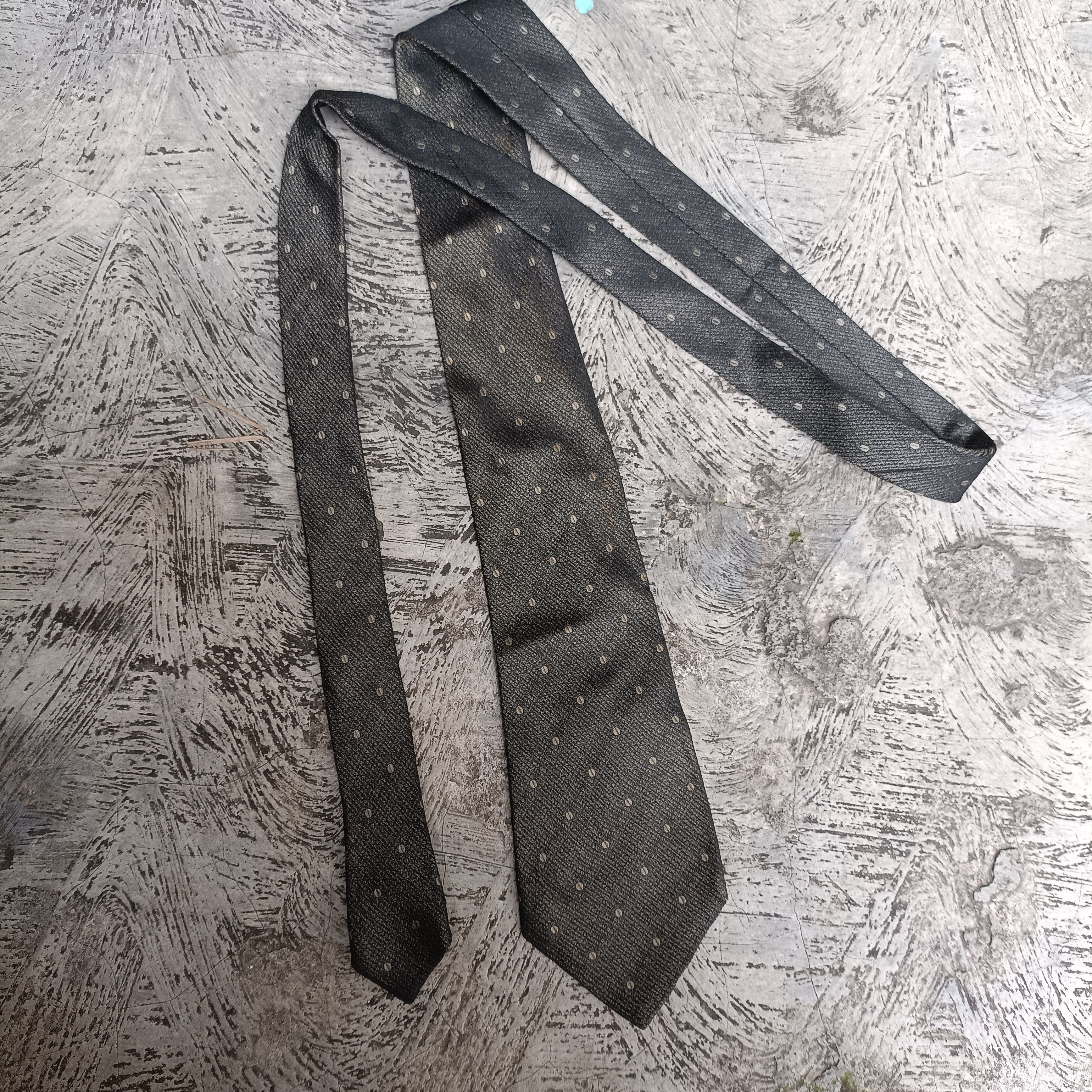 yohji yamamoto silk100 tie ネクタイ【希少】 Yohji Yamamoto Tie Vintage Pleated Silk 100% Collection