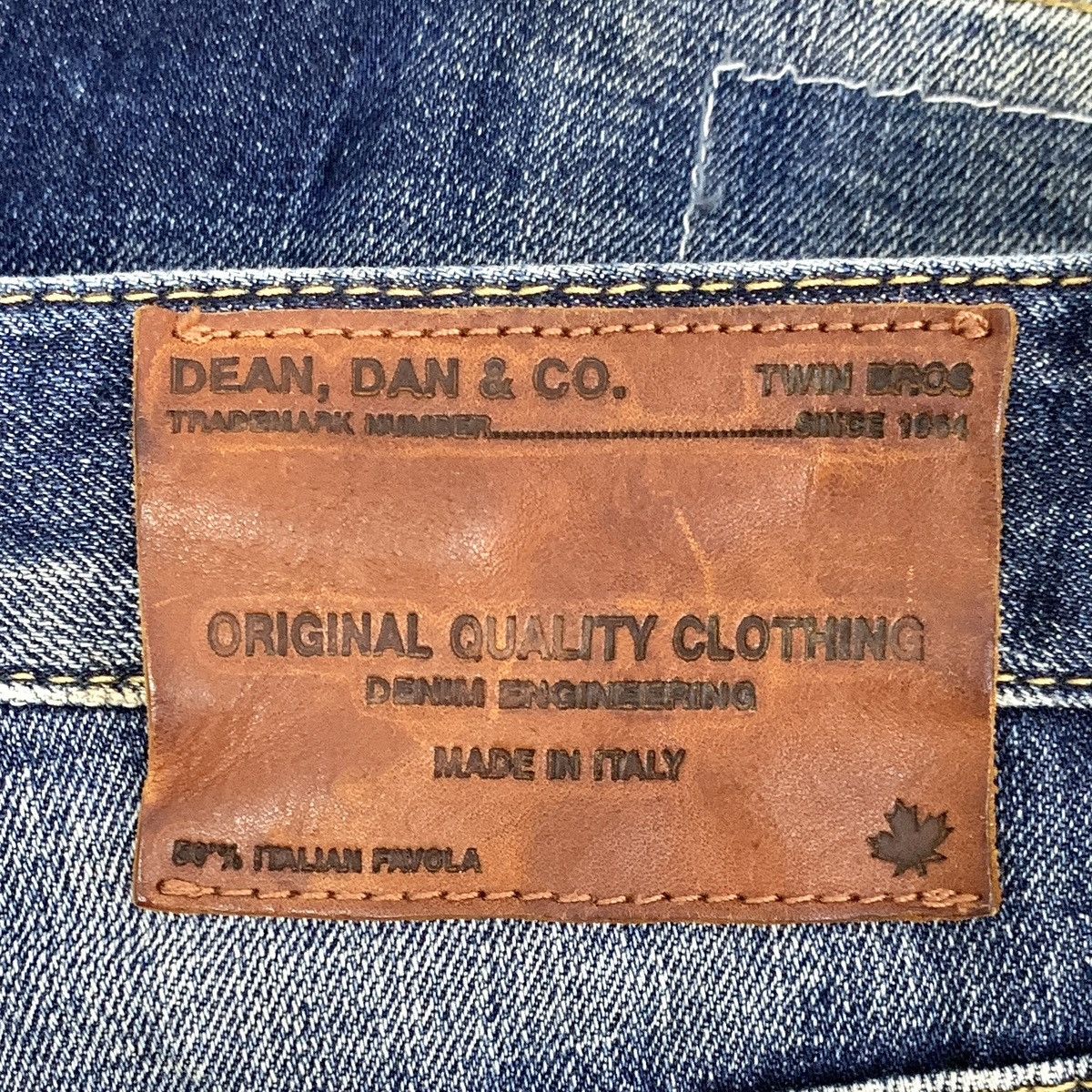 Dsquared2 Dsquared2 Dark Blue Washed Distressed Denim Shorts K26WX Size 30" / US 8 / IT 44 - 6 Thumbnail