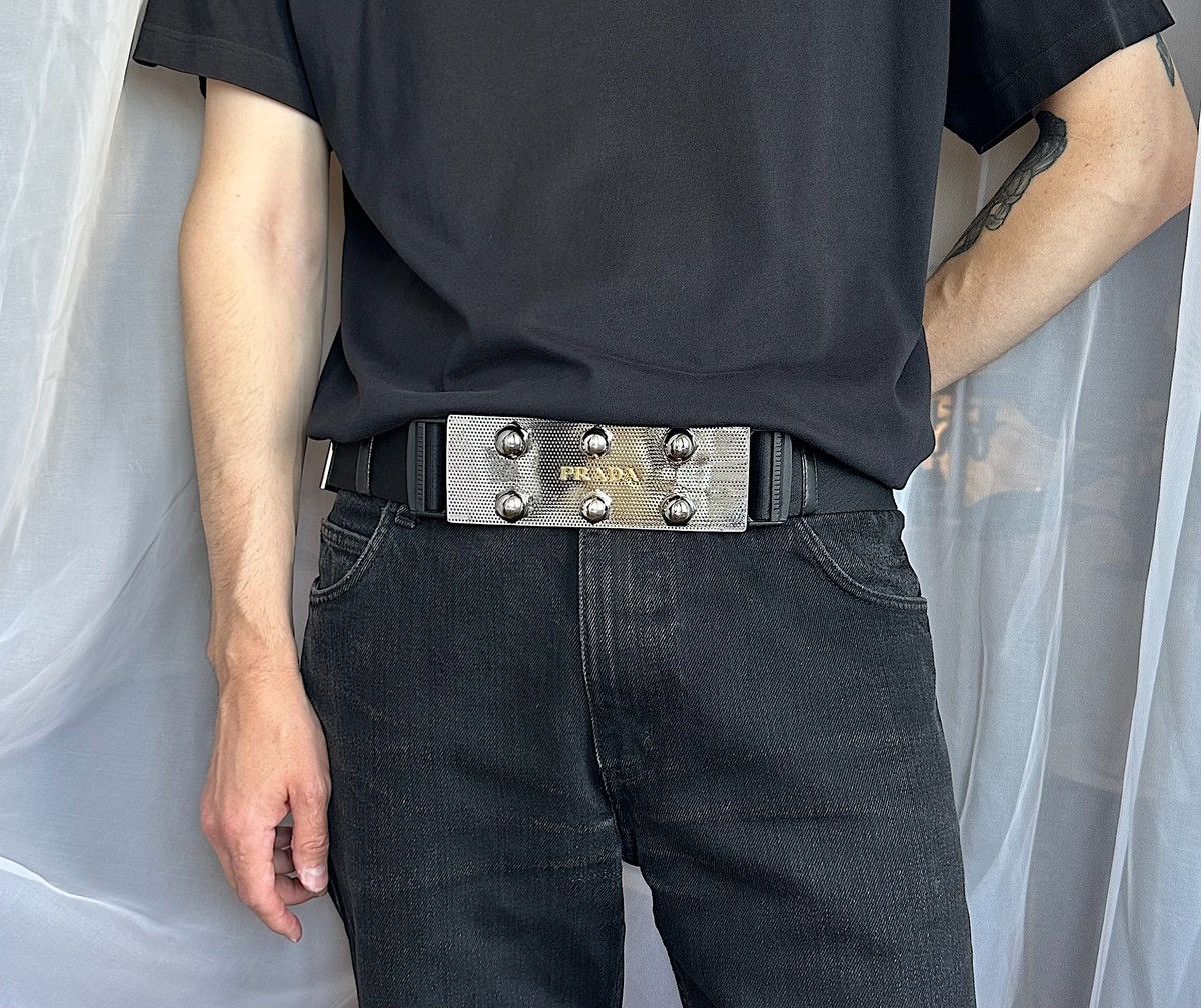 Prada PRADA FW 2007 Massive Studded Screws Logo Metal Belt runway Size ONE SIZE - 1 Thumbnail