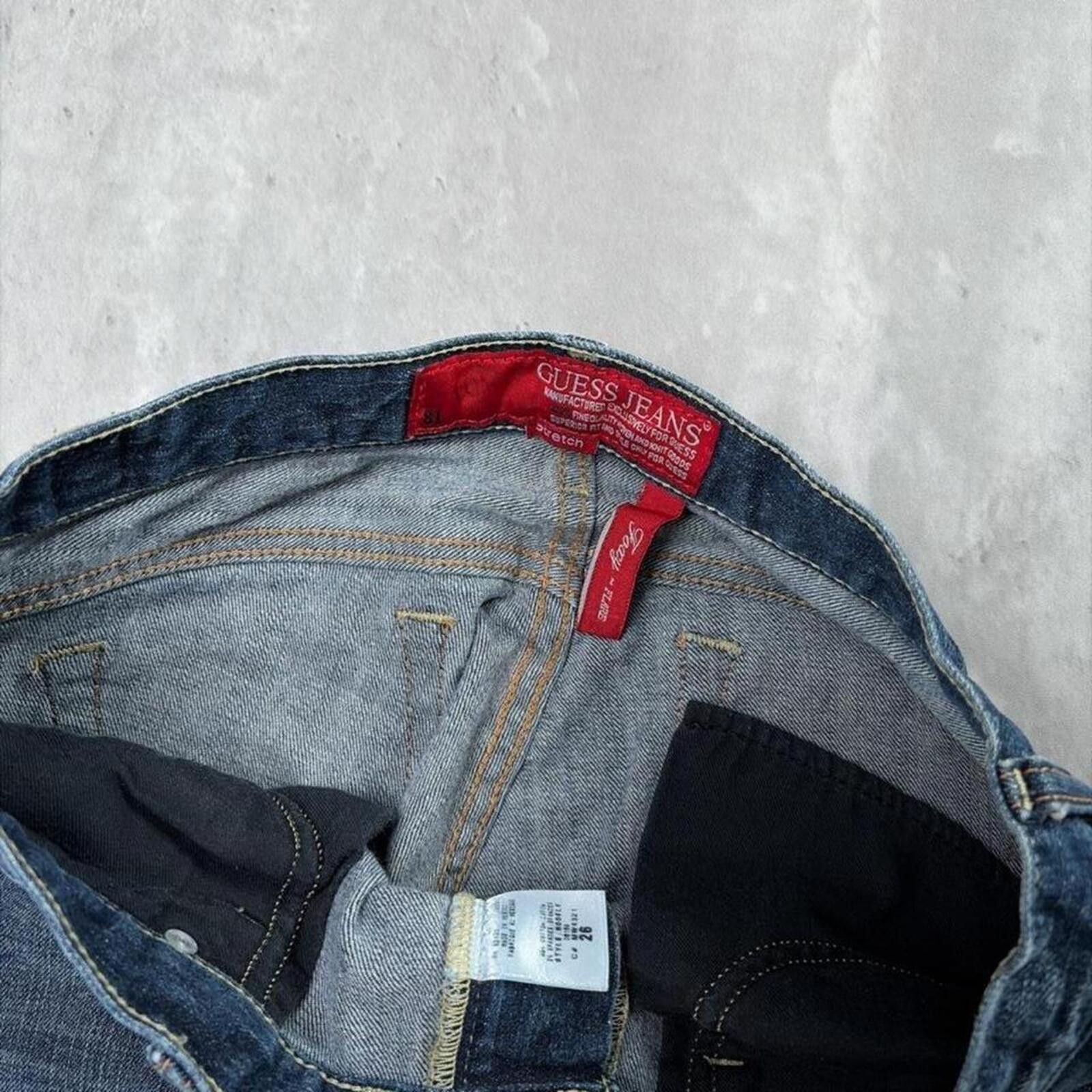 Guess Y2K Dark Wash Guess Jeans Grunge Flared Denim Jeans Size 27" / US 4 / IT 40 - 5 Thumbnail