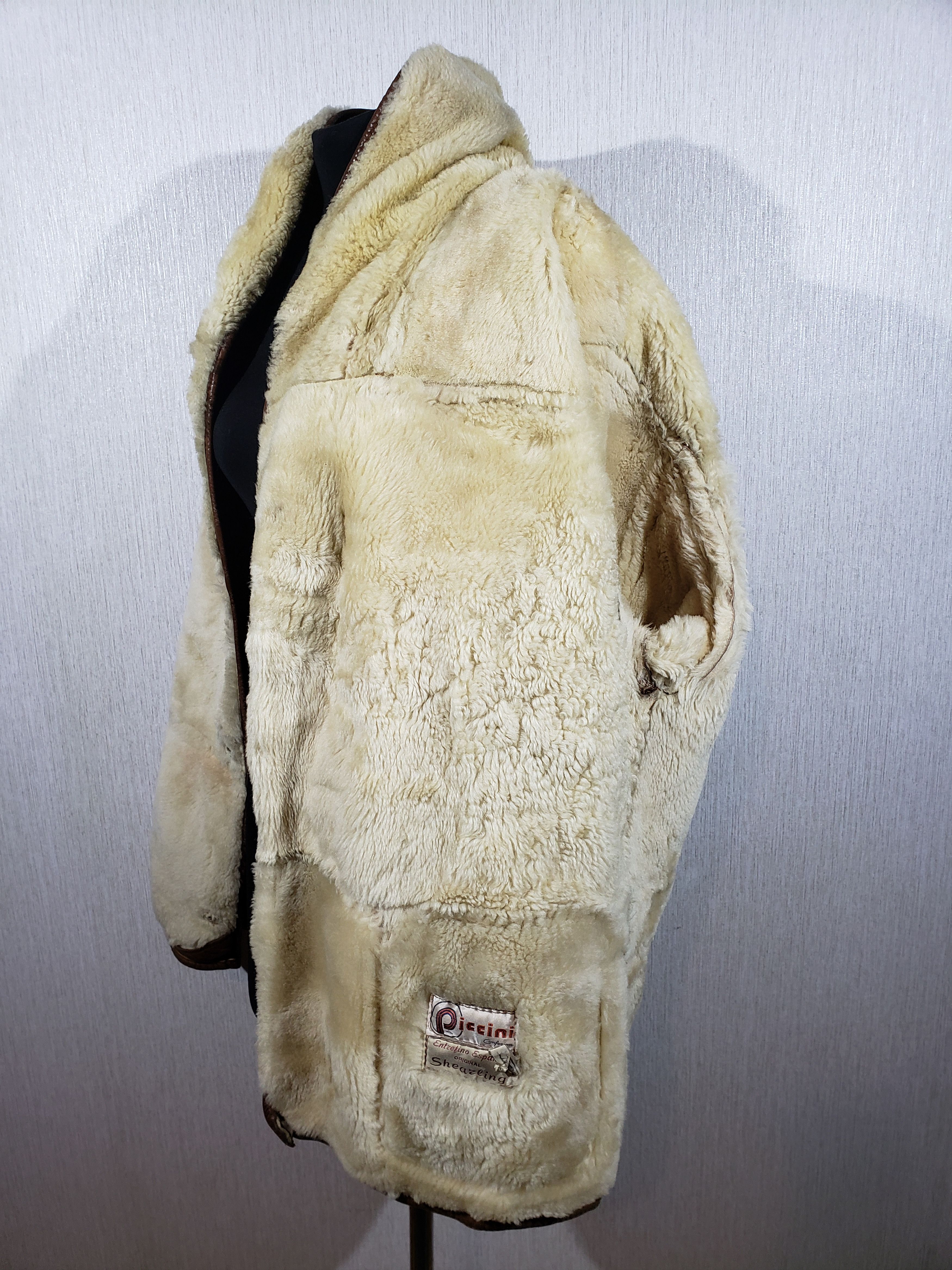 Other Brown men's sheepskin coat with buttons. Size US L / EU 52-54 / 3 - 9 Thumbnail