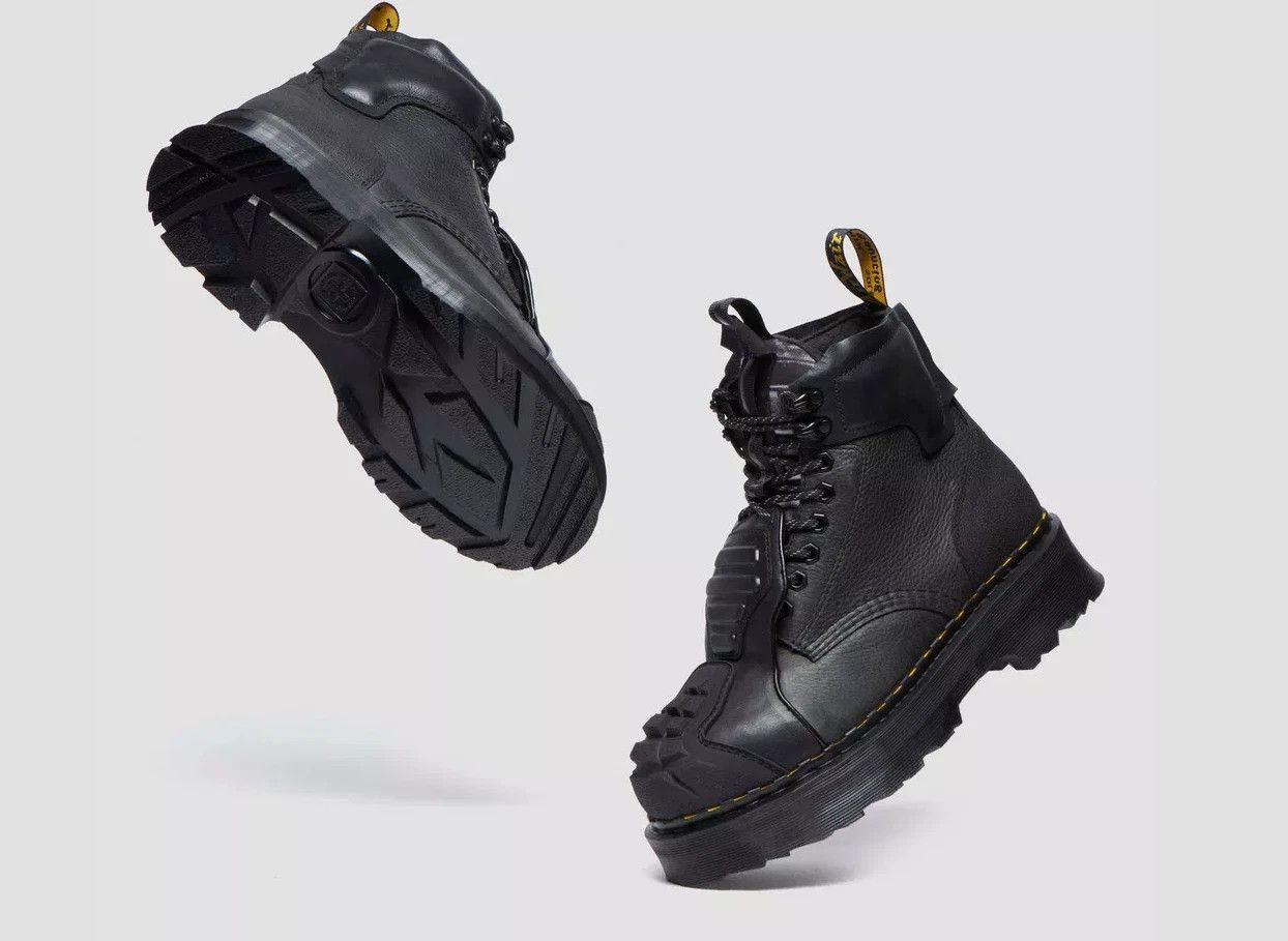 Dr. Martens DR. MARTENS 1460 Protect Leather LaceUp Boots Size US 8 / IT 38 - 4 Thumbnail