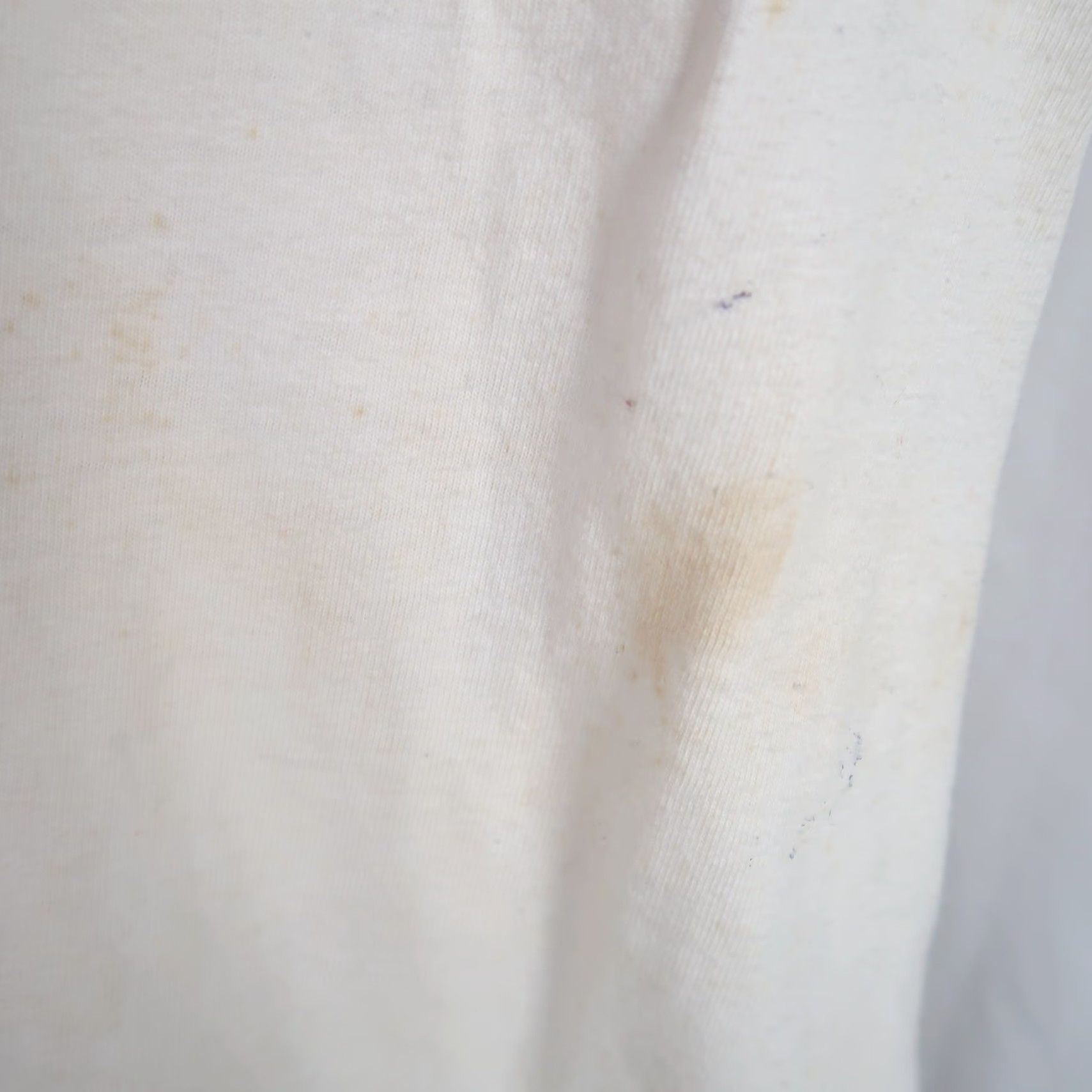 Vintage VINTAGE Darigold Promo V-Neck T-Shirt White 80s 100% Cotton L Men Short Sleeve Size US L / EU 52-54 / 3 - 6 Thumbnail
