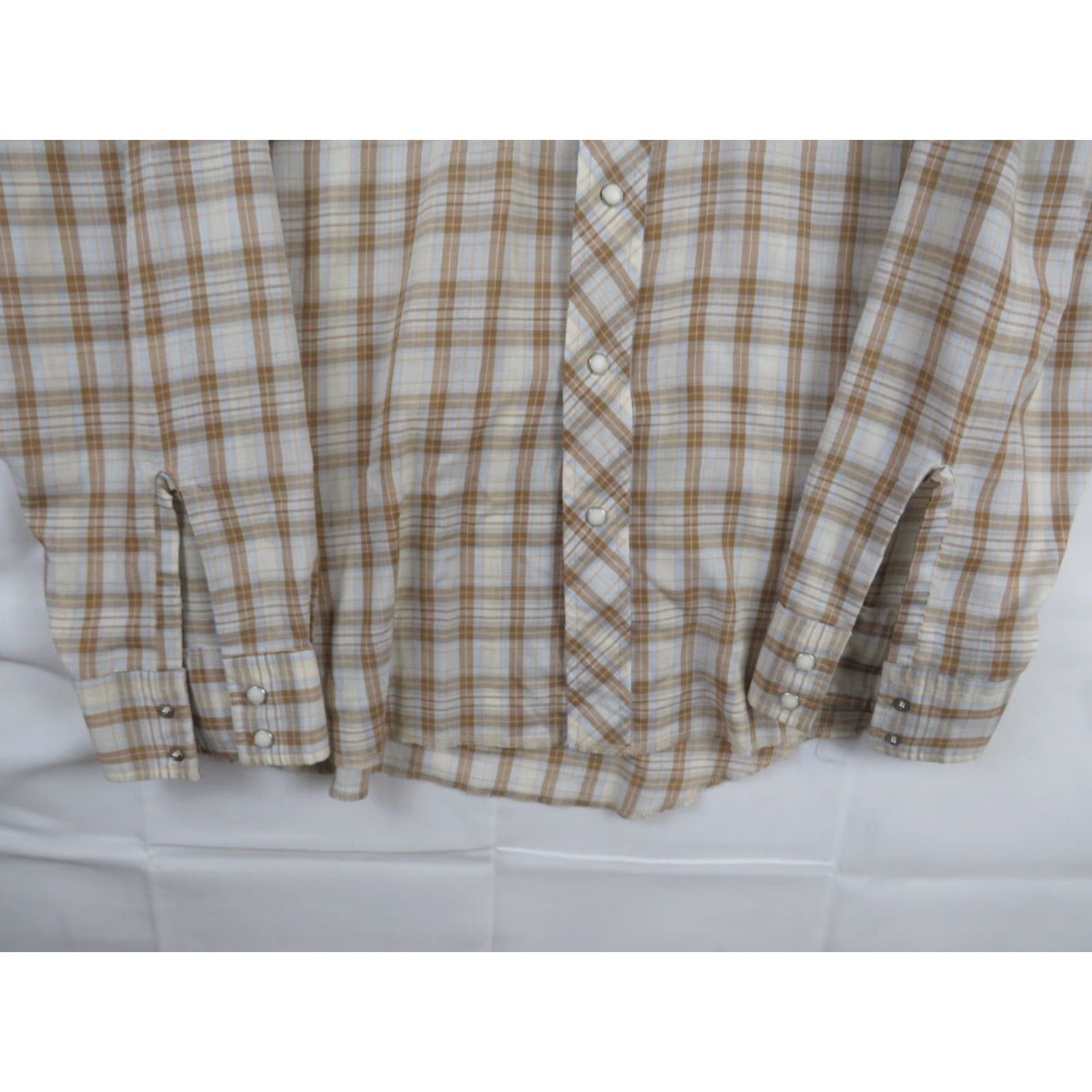 Wrangler VTG Wrangler Union Made in USA western ranch pearl snap shirt Rockabilly XL Long Sleeve Multicolor Plaid Mens Snap Shirt LS XL Mens Western 80s 90s Size US XL / EU 56 / 4 - 2 Thumbnail