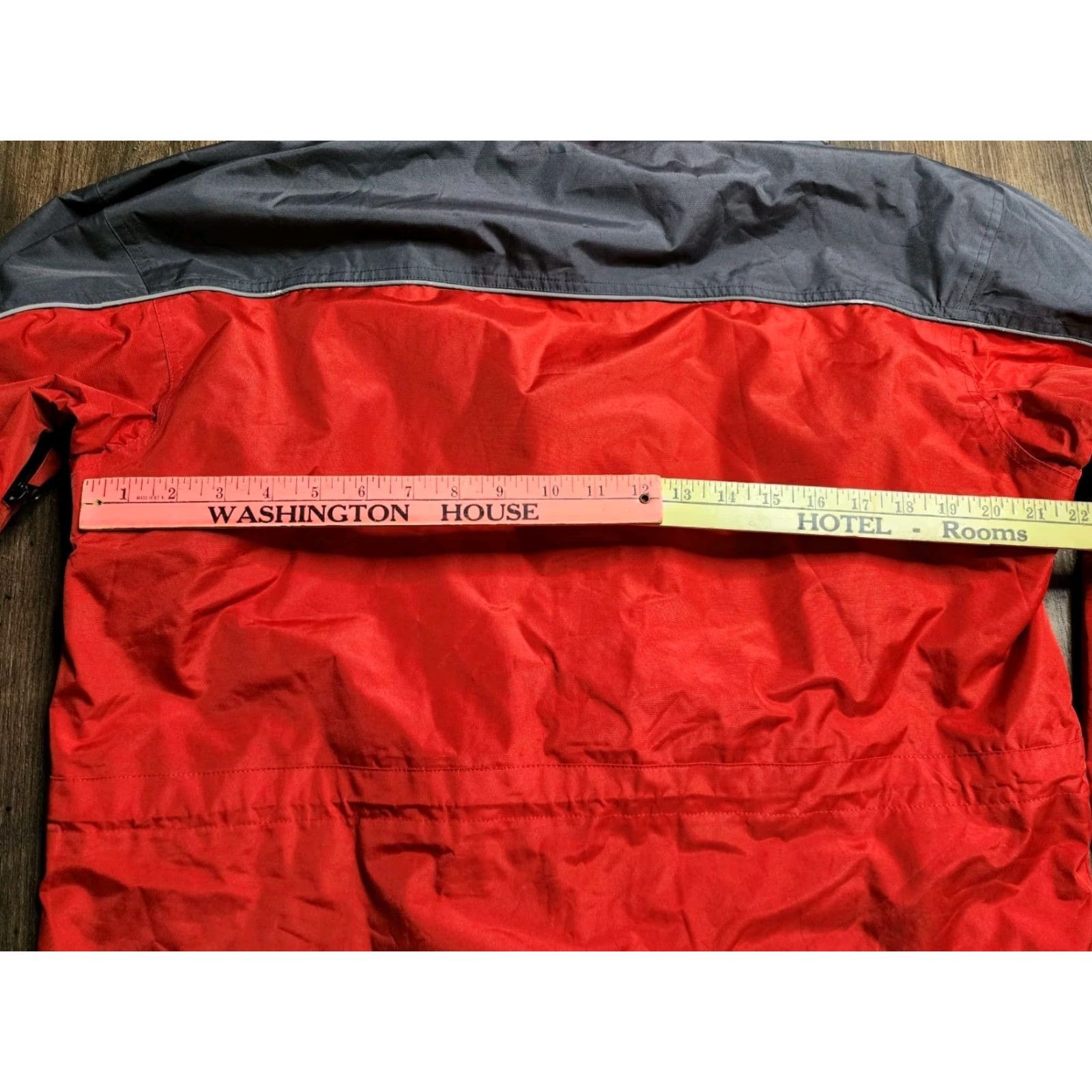 Marlboro VINTAGE Marlboro Mens M Red Heavy Jacket Coat With Hood Distressed Jacket Size US M / EU 48-50 / 2 - 3 Thumbnail