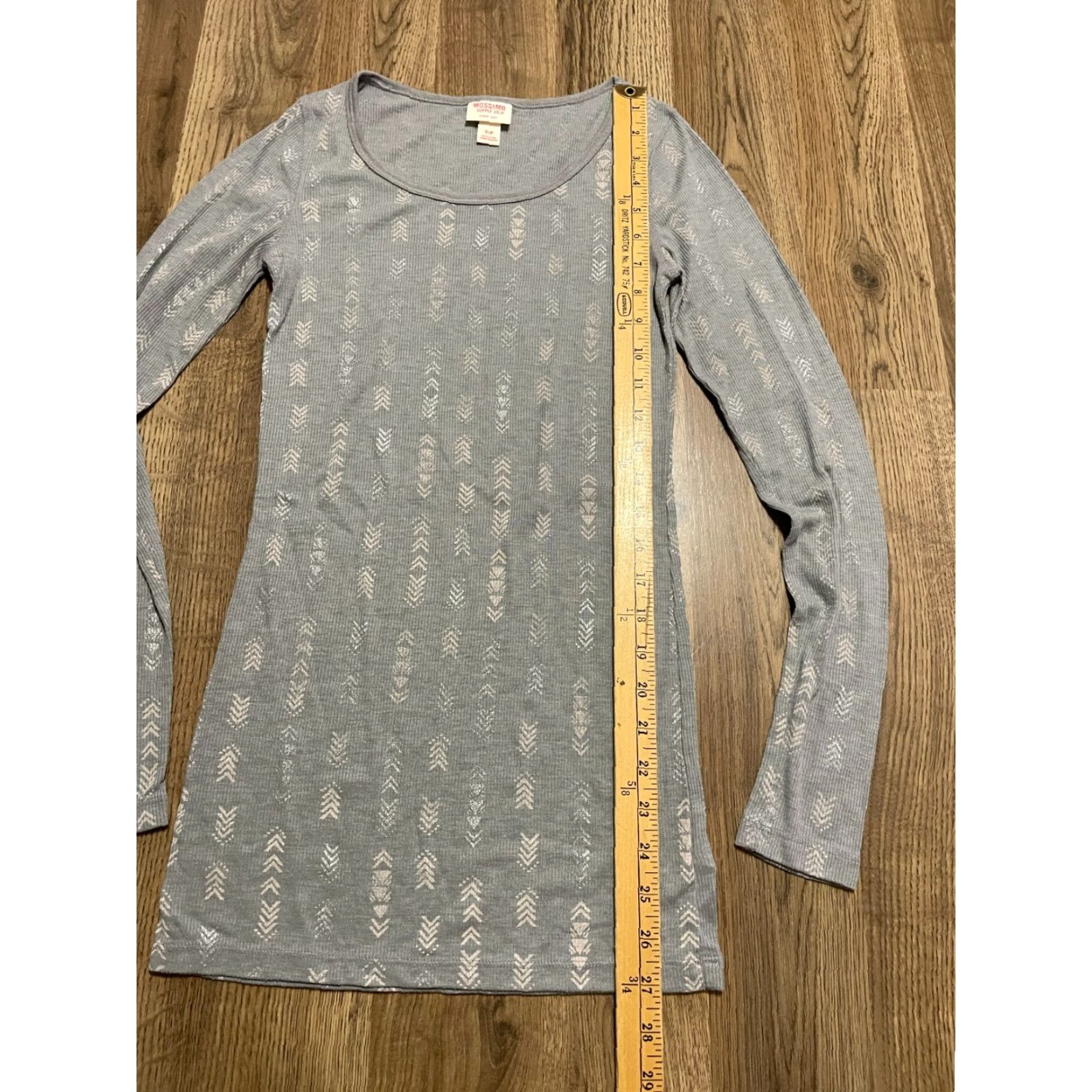 Mossimo **Women's Mossimo Blue White Long Sleeve T-Shirt, Size Small** User: Women's Mossimo Blue White Long Sleeve T-Shirt, Size Small Size S / US 4 / IT 40 - 6 Thumbnail
