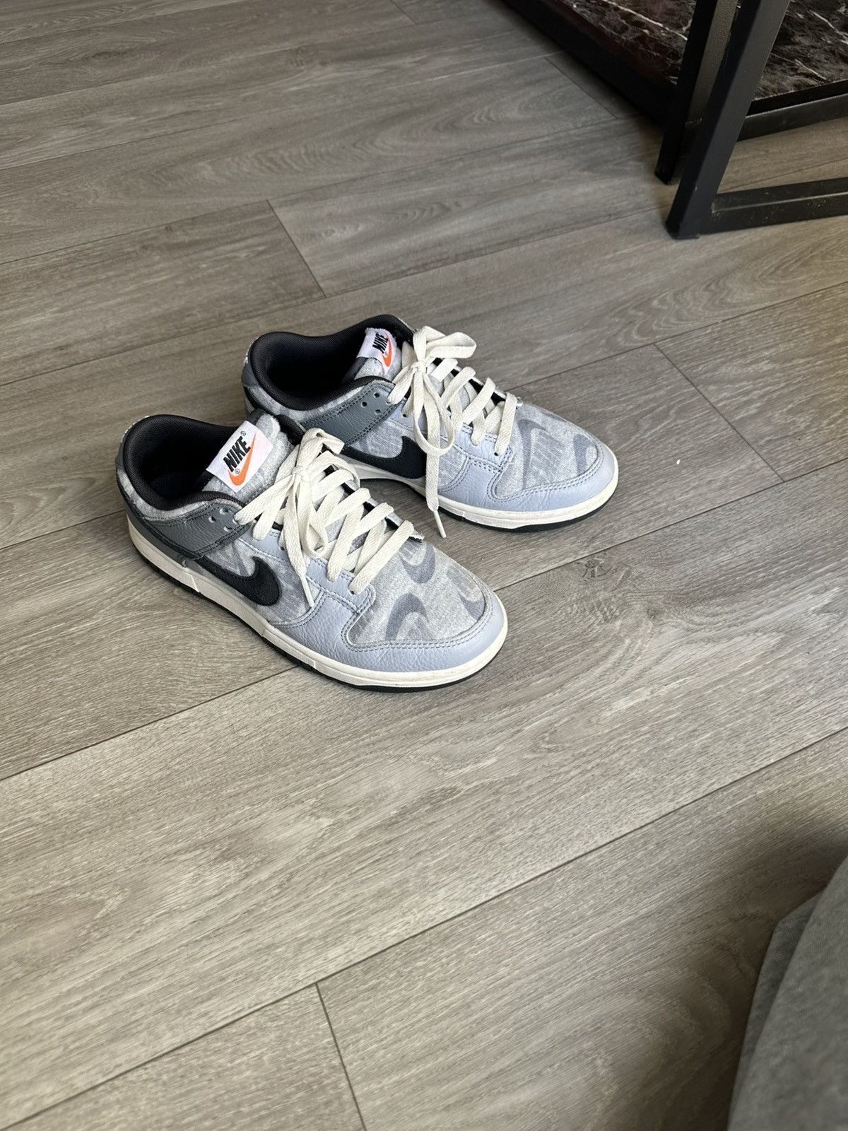 Nike Nike Dunk Low ‘Copy Paste’ Sz 6 Size US 8 / IT 38 - 3 Thumbnail