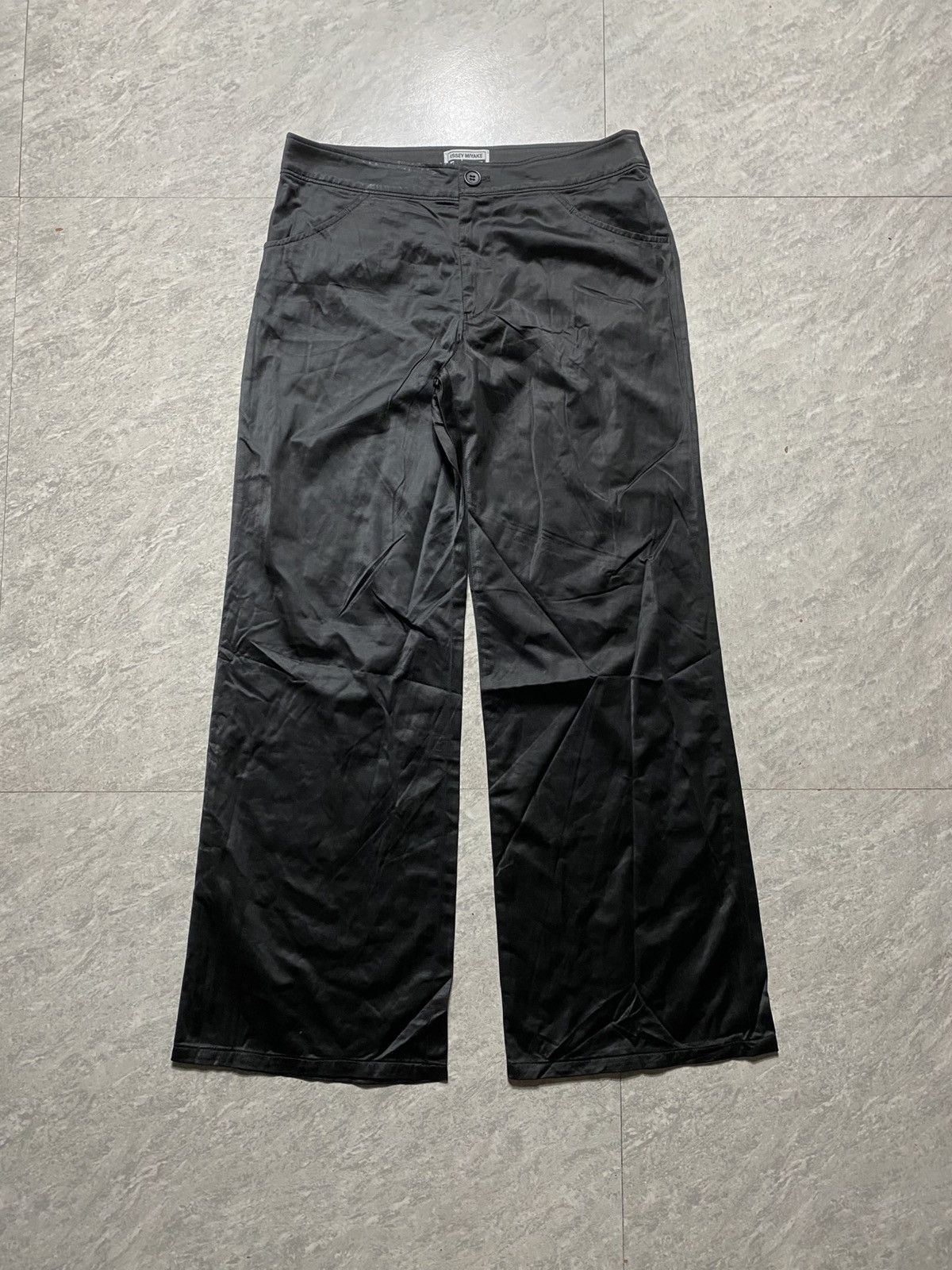 Issey Miyake ARCHIVE ISSEY MIYAKE FETE - WAX NYLON WIDE PANTS Size 29" - 1 Thumbnail