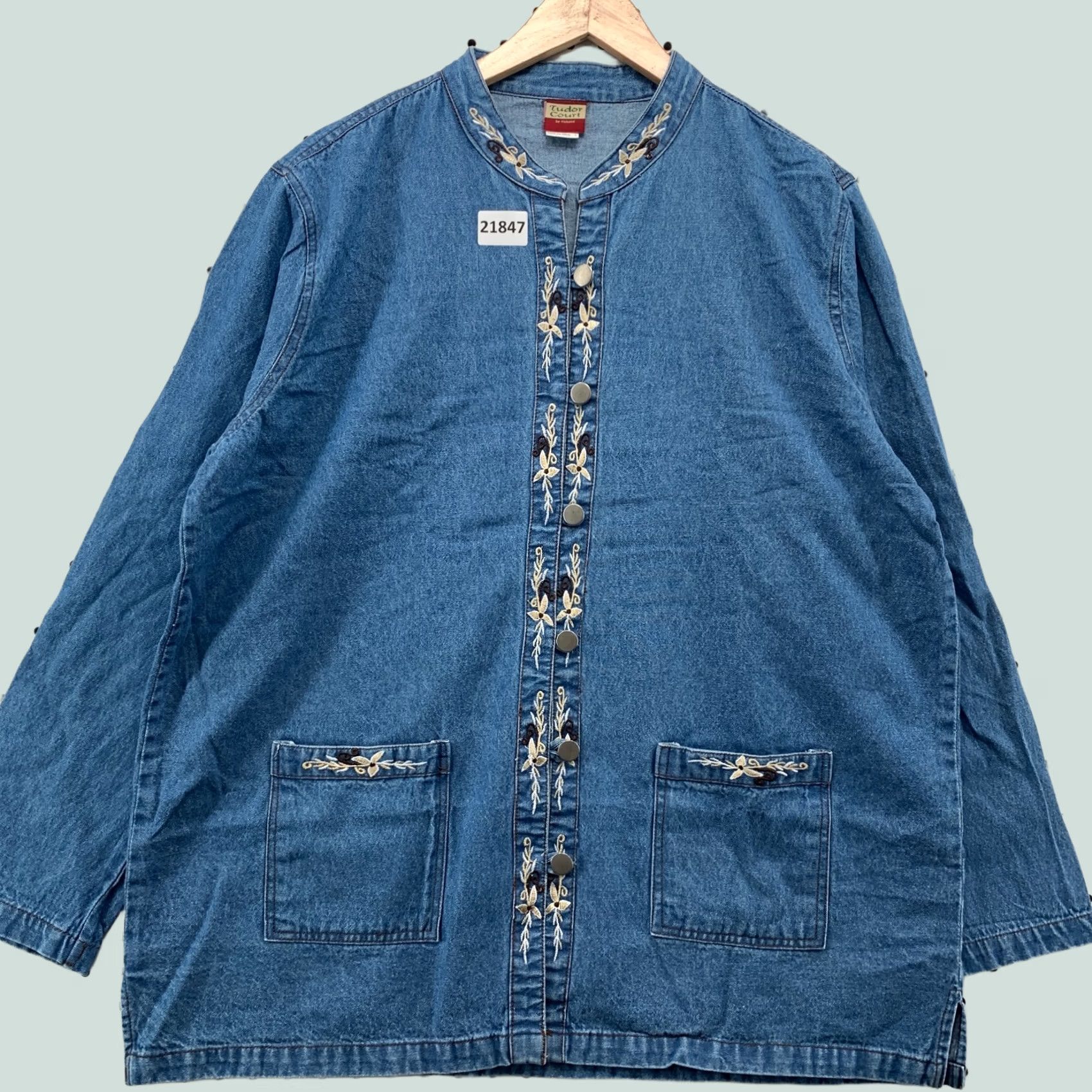 Haband Haband Tudor Court Denim Button Jacket Womens XL Long Sleeve Embroidered Floral Blue Denim Jacket Size XL / US 12-14 / IT 48-50 - 1 Thumbnail
