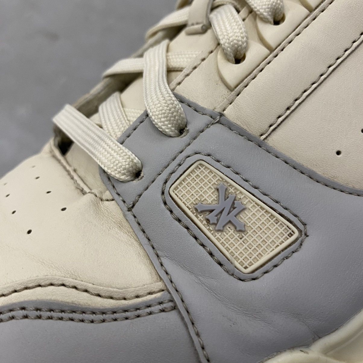 Vintage × Zoo York Zoo York Low Top Grey/White Skate Sneakers LV Trainer Style Size US 13 / EU 46 - 7 Thumbnail