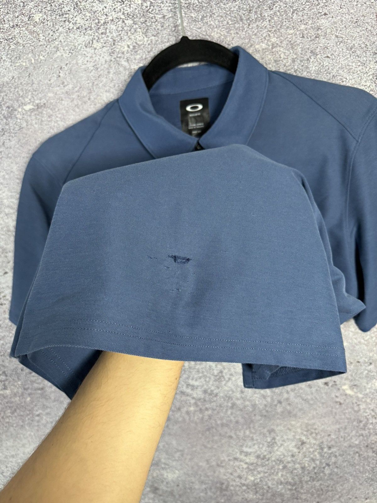 Oakley × Vintage Vintage Oakley Blue Center Logo Polis Streetwear S size Size US S / EU 44-46 / 1 - 9 Thumbnail