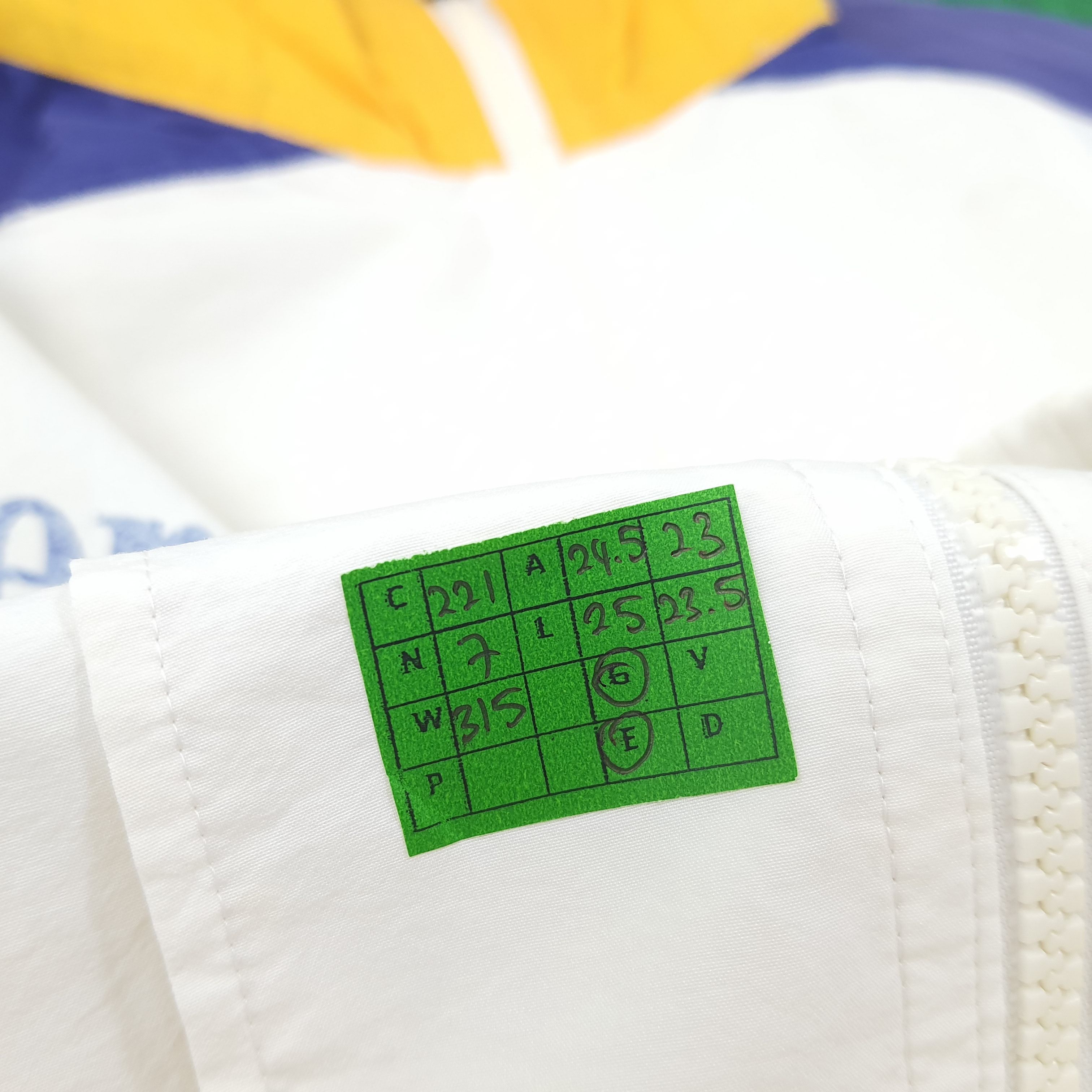 Sergio Tacchini × Vintage Vintage Sergio Tacchini Designer Jacket C221N7 Size US L / EU 52-54 / 3 - 8 Thumbnail