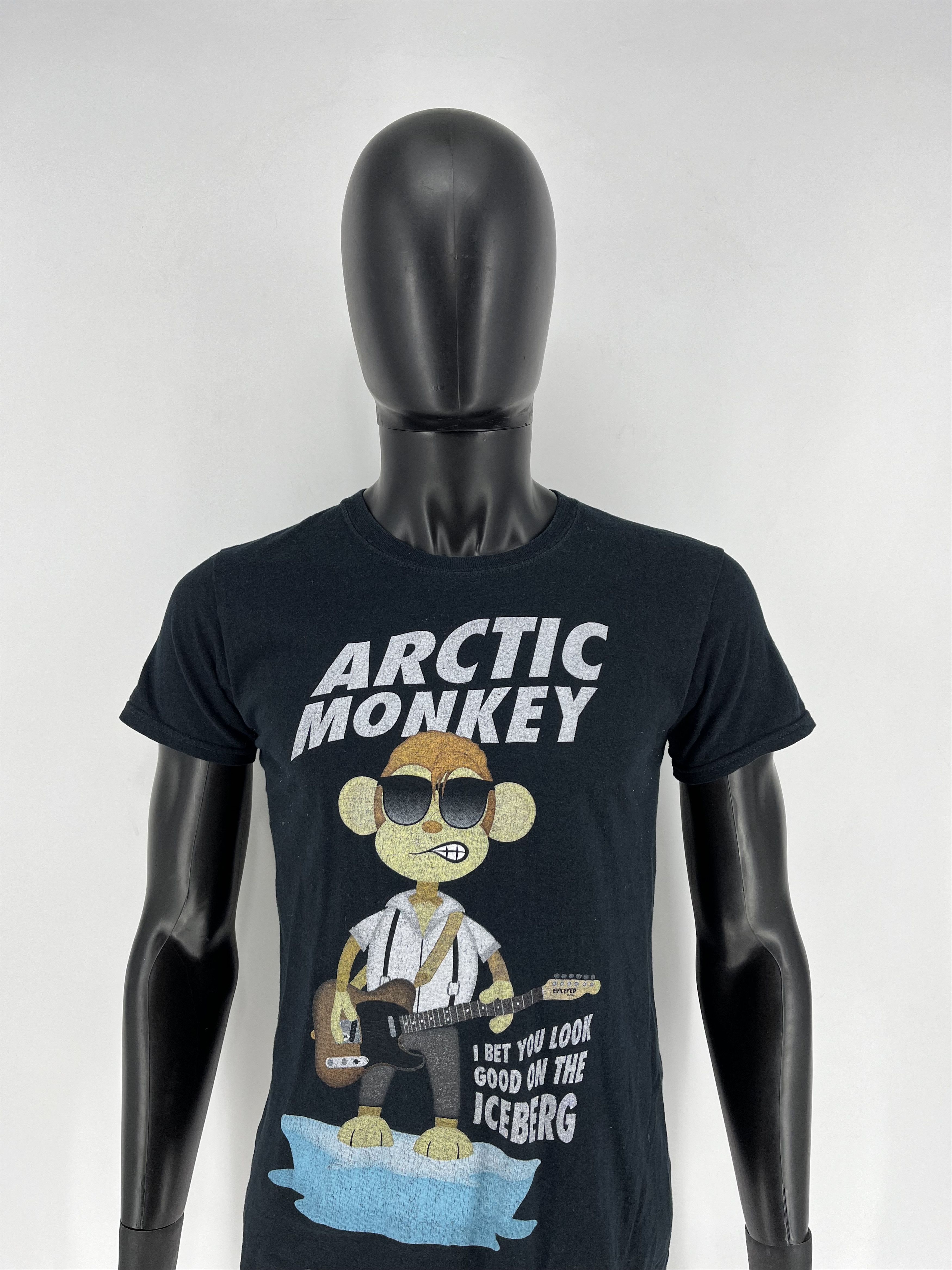 Band Tees Vintage Y2K Arctic Monkeys Retro Band Rock Tshirt Streetwear Size US S / EU 44-46 / 1 - 1 Thumbnail