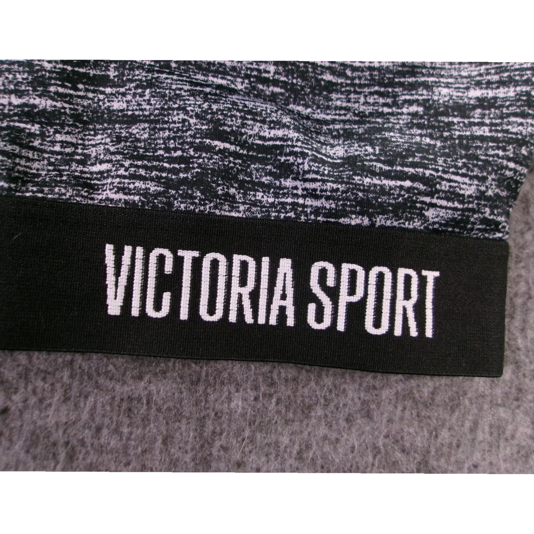 Victoria's Secret Victoria's Secret Sports Bra Womens Medium Gray Marled Victoria Sport Athleisure Active Yoga Racerback Wireless Full Coverage Size ONE SIZE - 2 Thumbnail