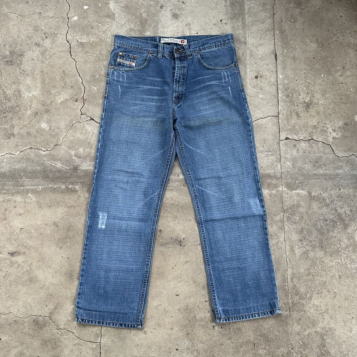Diesel Vintage Diesel Flared Jeans Faded Baggy Japanese Y2K Size US 32 / EU 48 - 2 Thumbnail