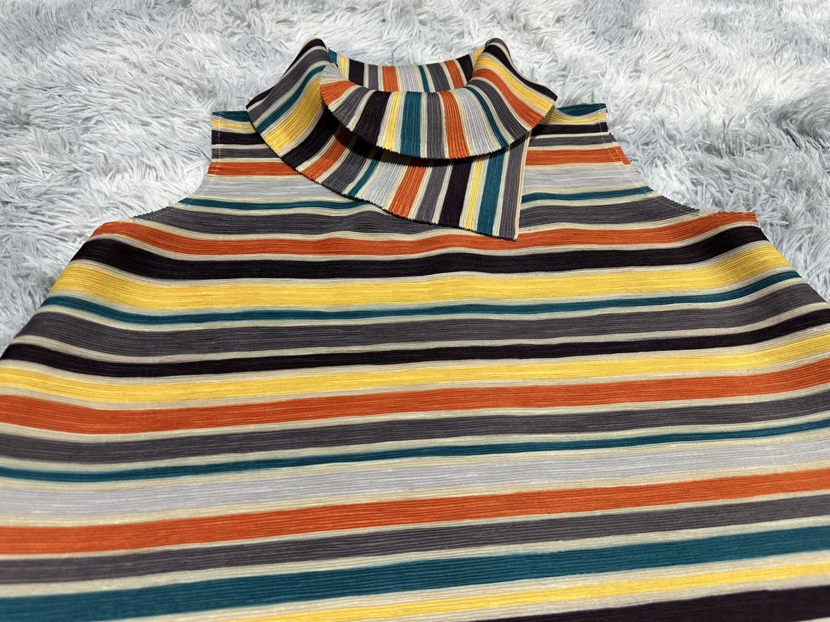 Japanese Brand 🔥Kobito Misaki Asymmetric Pleats Sleeveless Overlap Collar Size US L / EU 52-54 / 3 - 2 Thumbnail