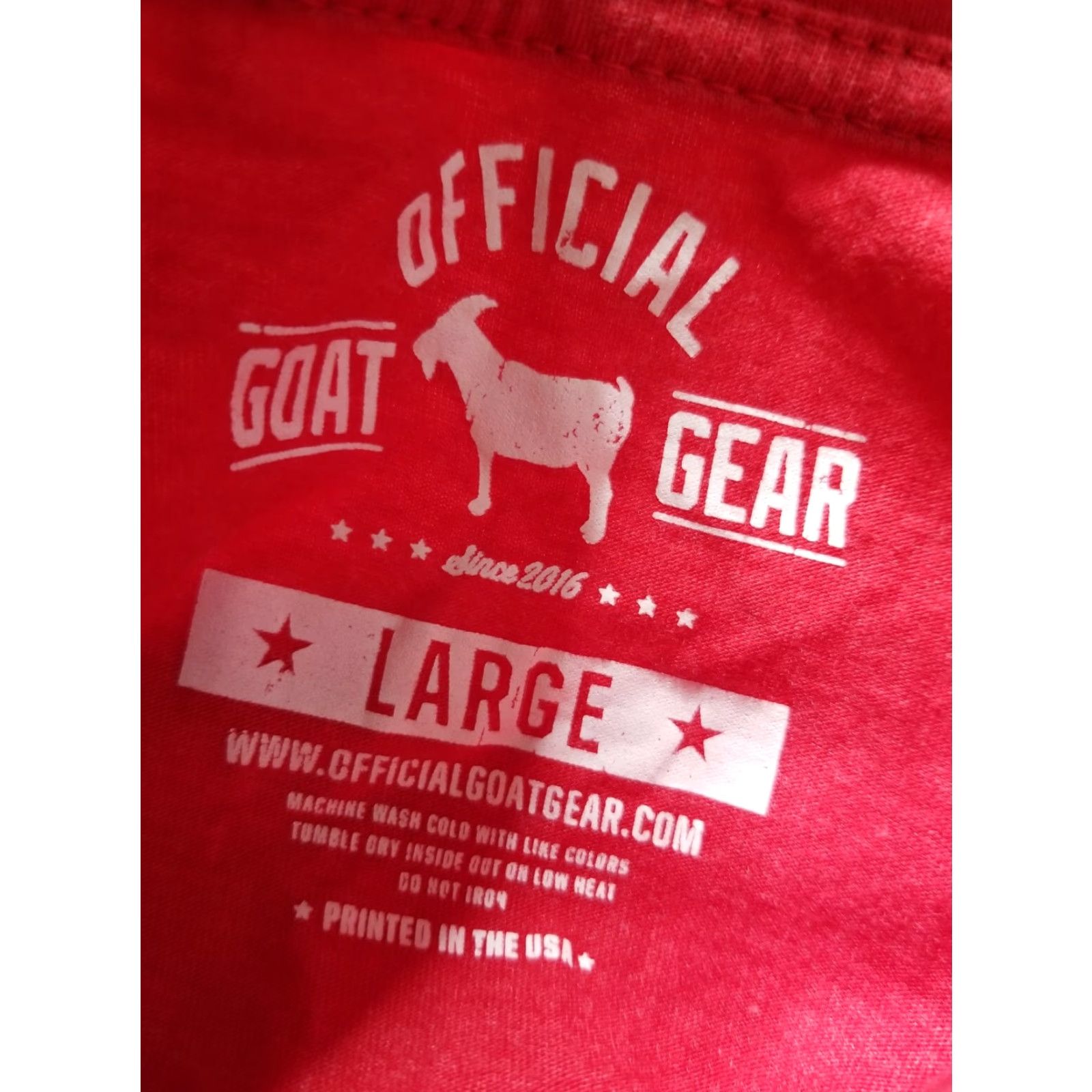 Vintage Official Goat Gear Mens L T-Shirt Tom Brady Crew Neck Red Cotton Blend Jersey Logo Short Sleeve Sports Size US L / EU 52-54 / 3 - 3 Thumbnail