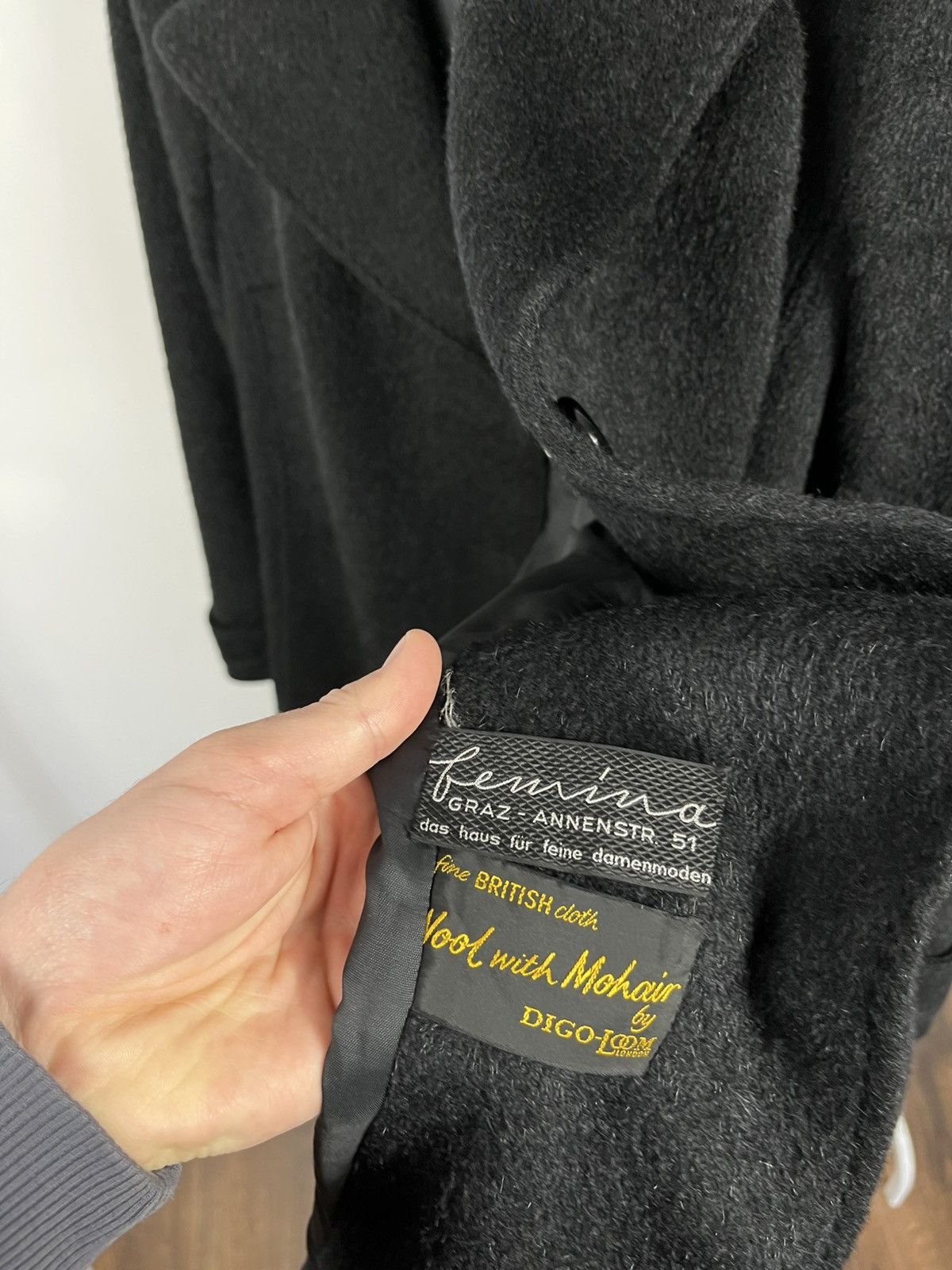 Other Vintage Black Wool Mohair Coat Women Button Mid Length Size M / US 6-8 / IT 42-44 - 11 Thumbnail
