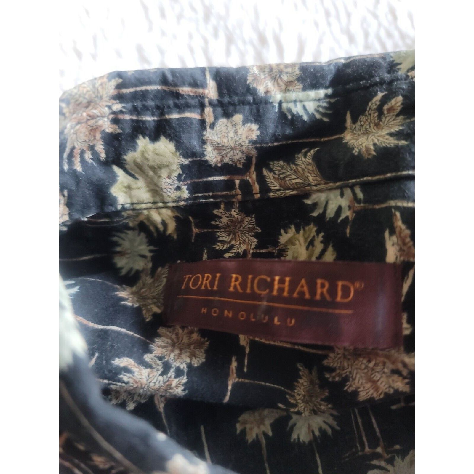 Tori Richard Tori Richard Hawaiian Shirt L Cotton Black w/ Palm Trees. Size US L / EU 52-54 / 3 - 3 Thumbnail