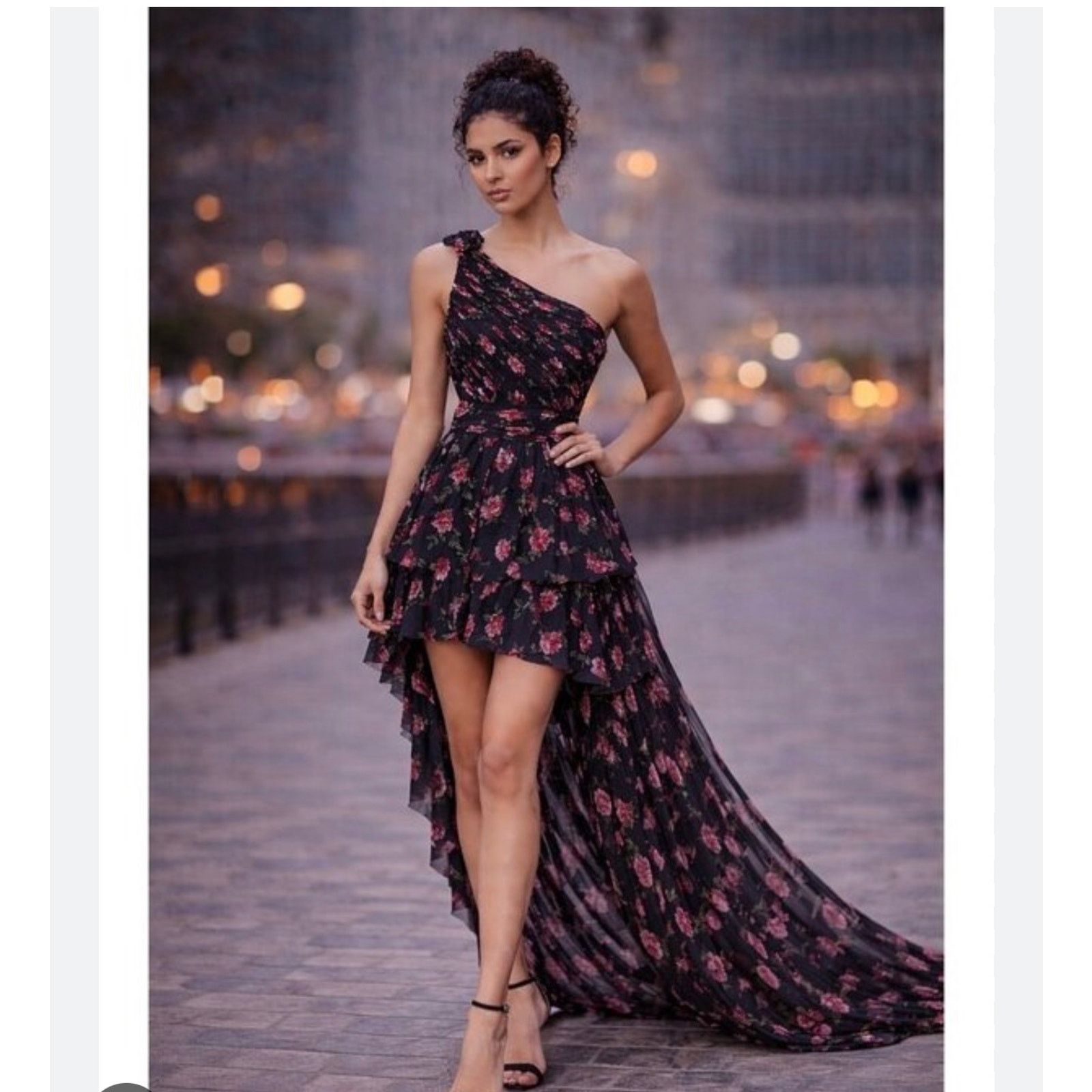 Mac Duggal Mac Duggal One shouldered ruffled rose print layered dress Size XS / US 0-2 / IT 36-38 - 1 Thumbnail