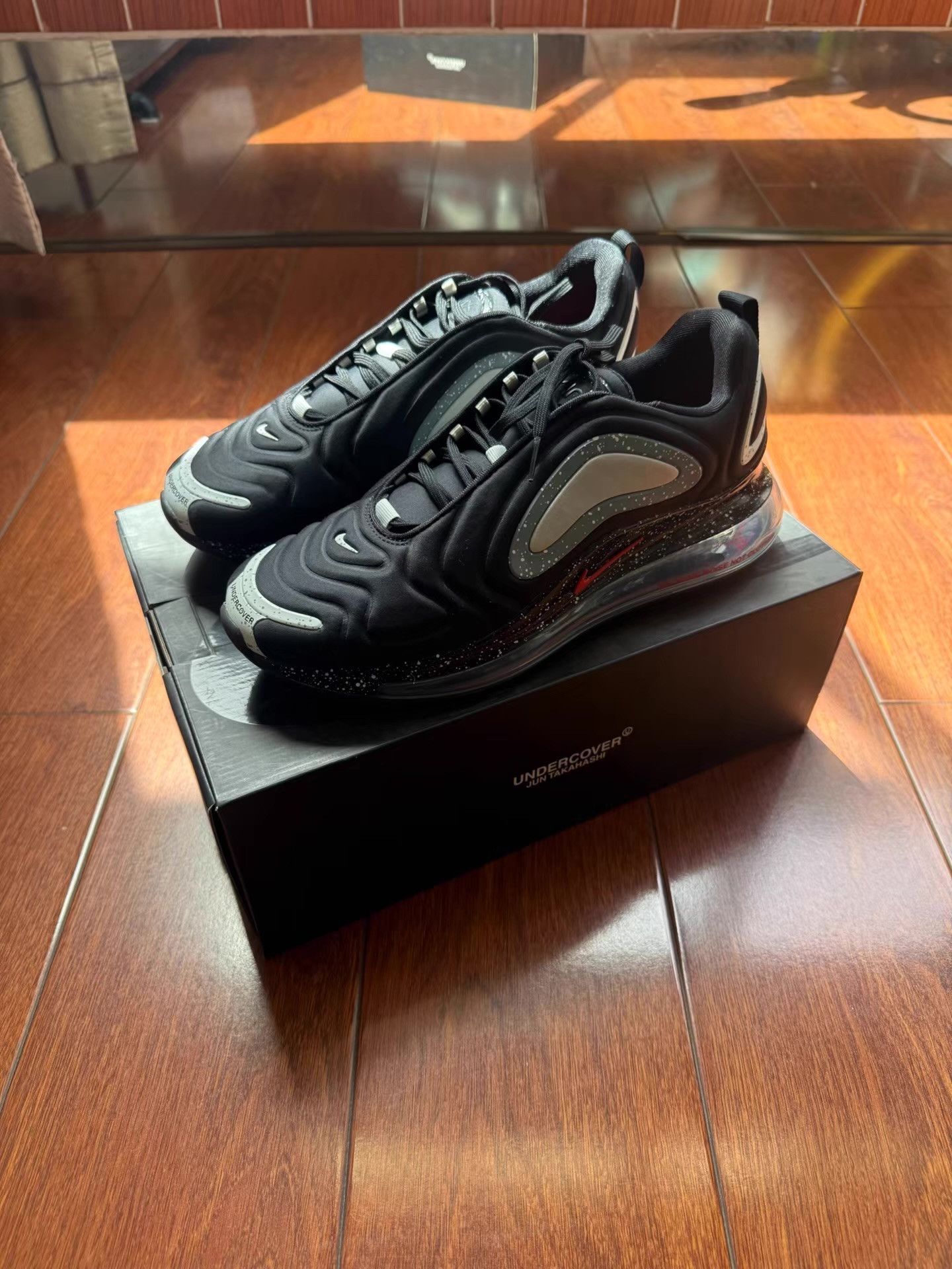 Nike Nike Air Max 720 Undercover Air Cushion Running Shoes Q17 Size US 9.5 / EU 42-43 - 1 Thumbnail