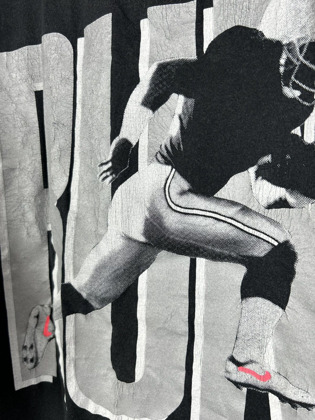 Nike Rare Vintage 80’s Nike Bo Jackson Hit & Run T-Shirt Size XL Size US XL / EU 56 / 4 - 11 Thumbnail