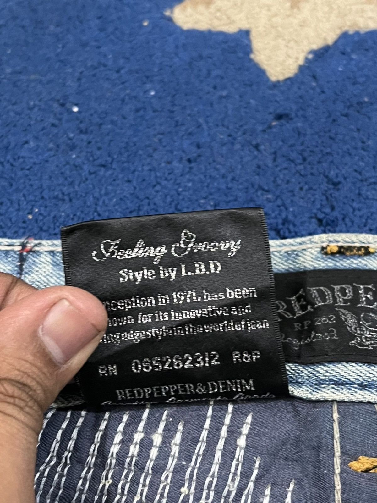 Ed Hardy × Le Grande Bleu (L.G.B.) Vintage Red Pepper Patches Distressed Denim Size US 32 / EU 48 - 14 Thumbnail