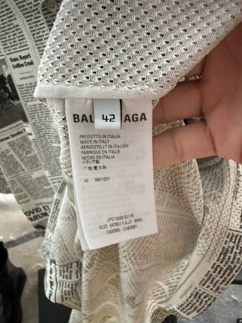 Balenciaga Balenciaga Manga Newspaper Shirt-2506 Size US M / EU 48-50 / 2 - 5 Thumbnail